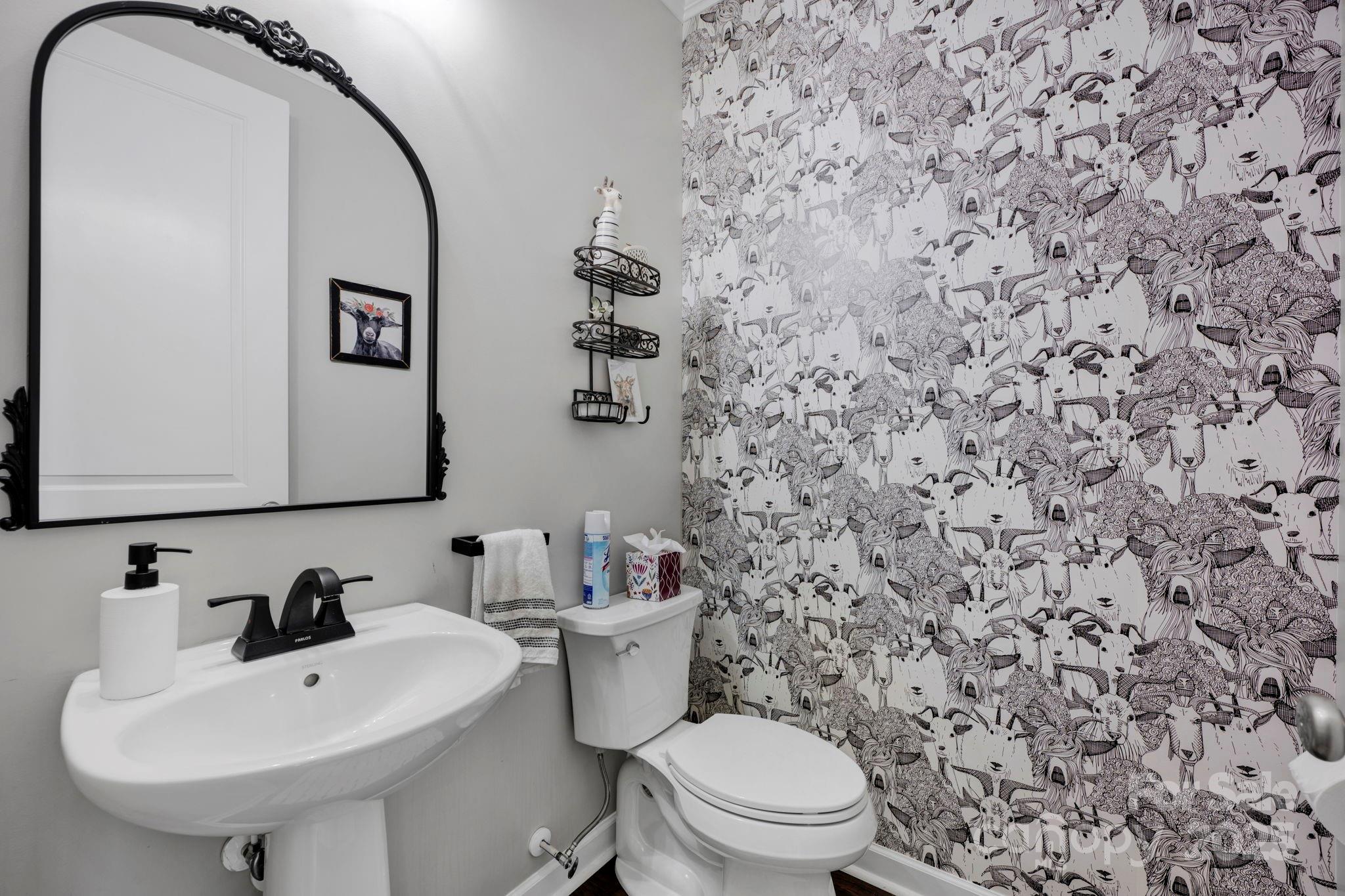 1066 Shelly Woods Drive Property Photo 21