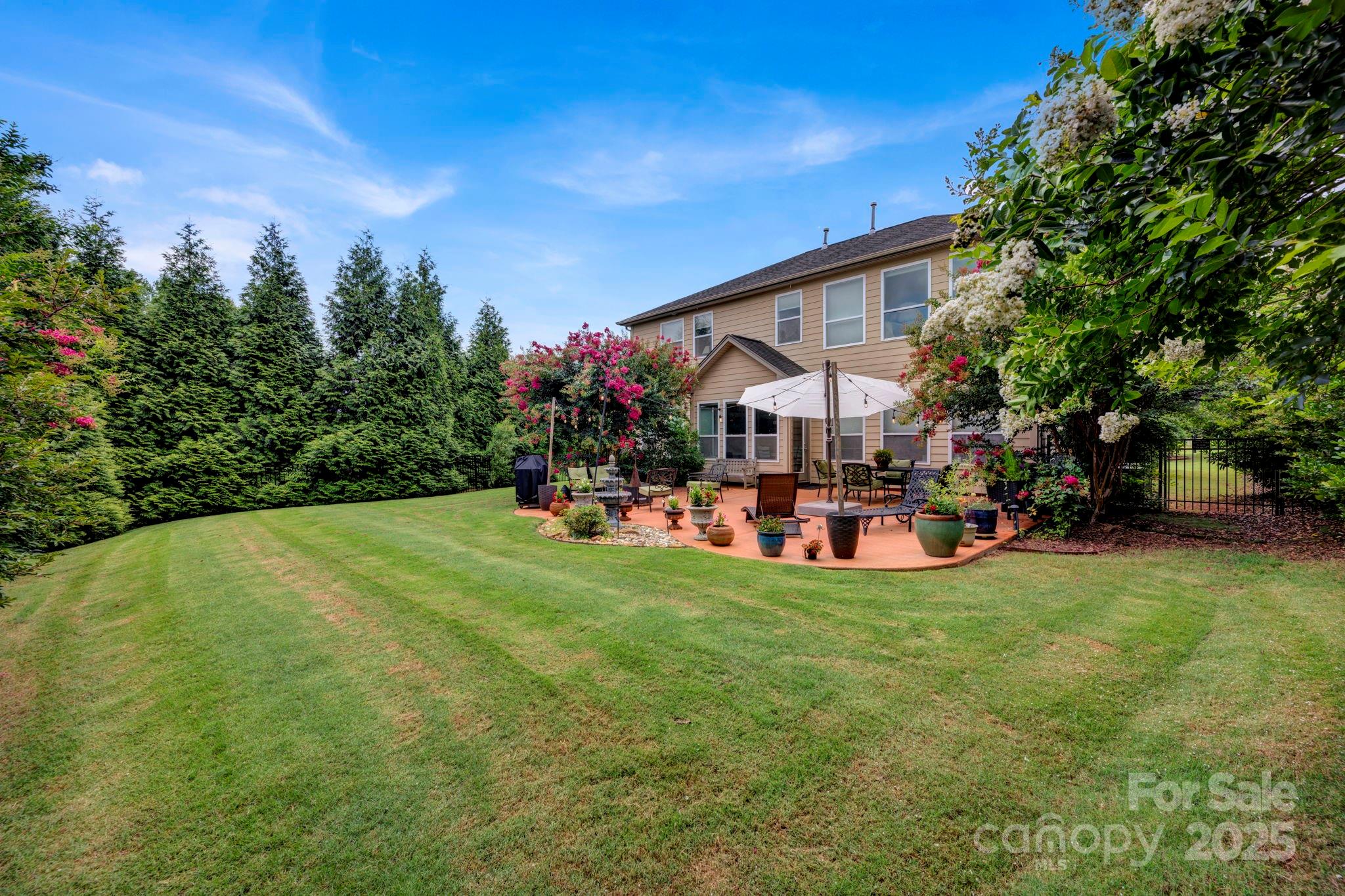 1066 Shelly Woods Drive Property Photo 39