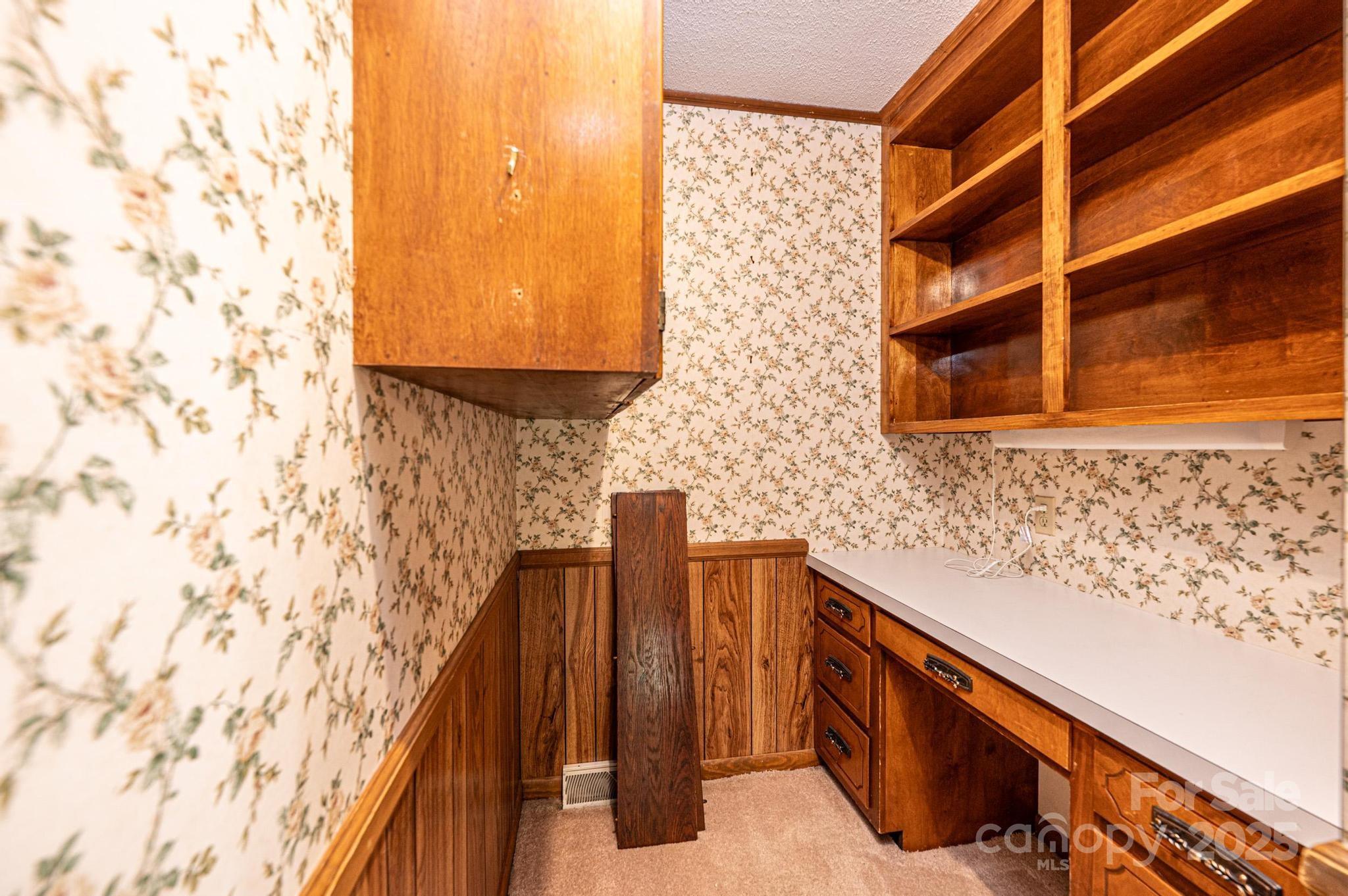 3781 Dover Street Property Photo 26