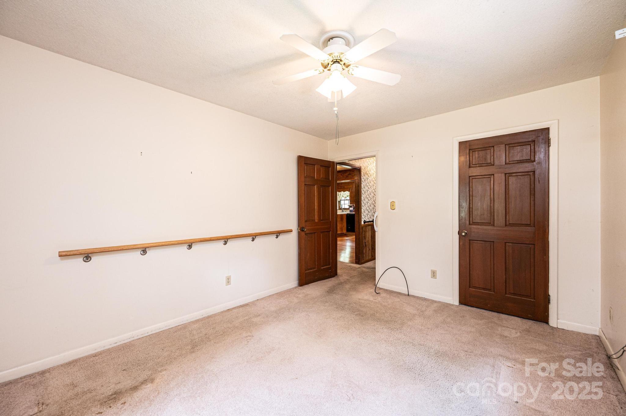 3781 Dover Street Property Photo 27