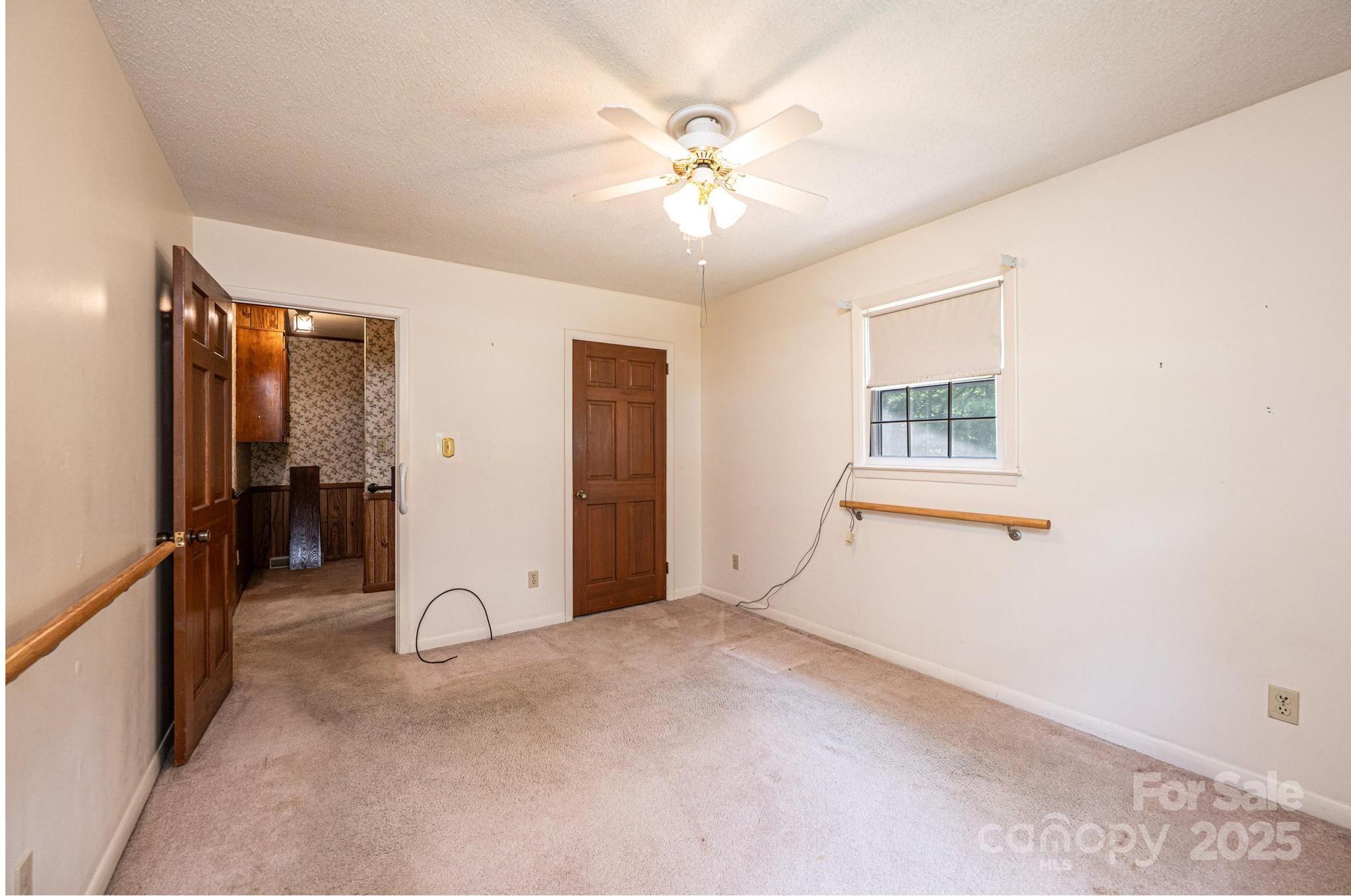 3781 Dover Street Property Photo 28