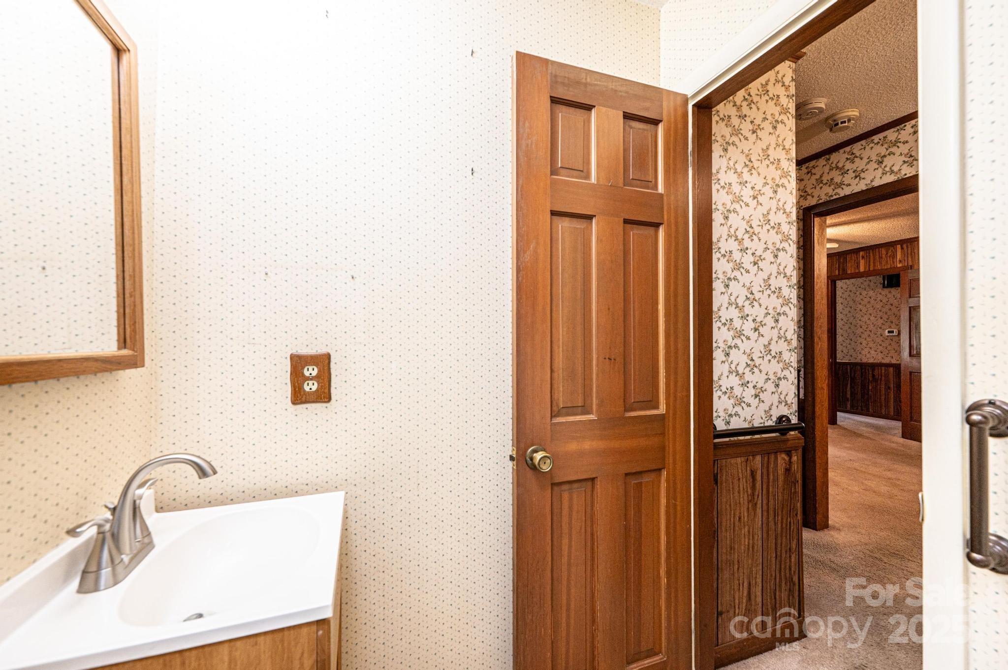 3781 Dover Street Property Photo 30