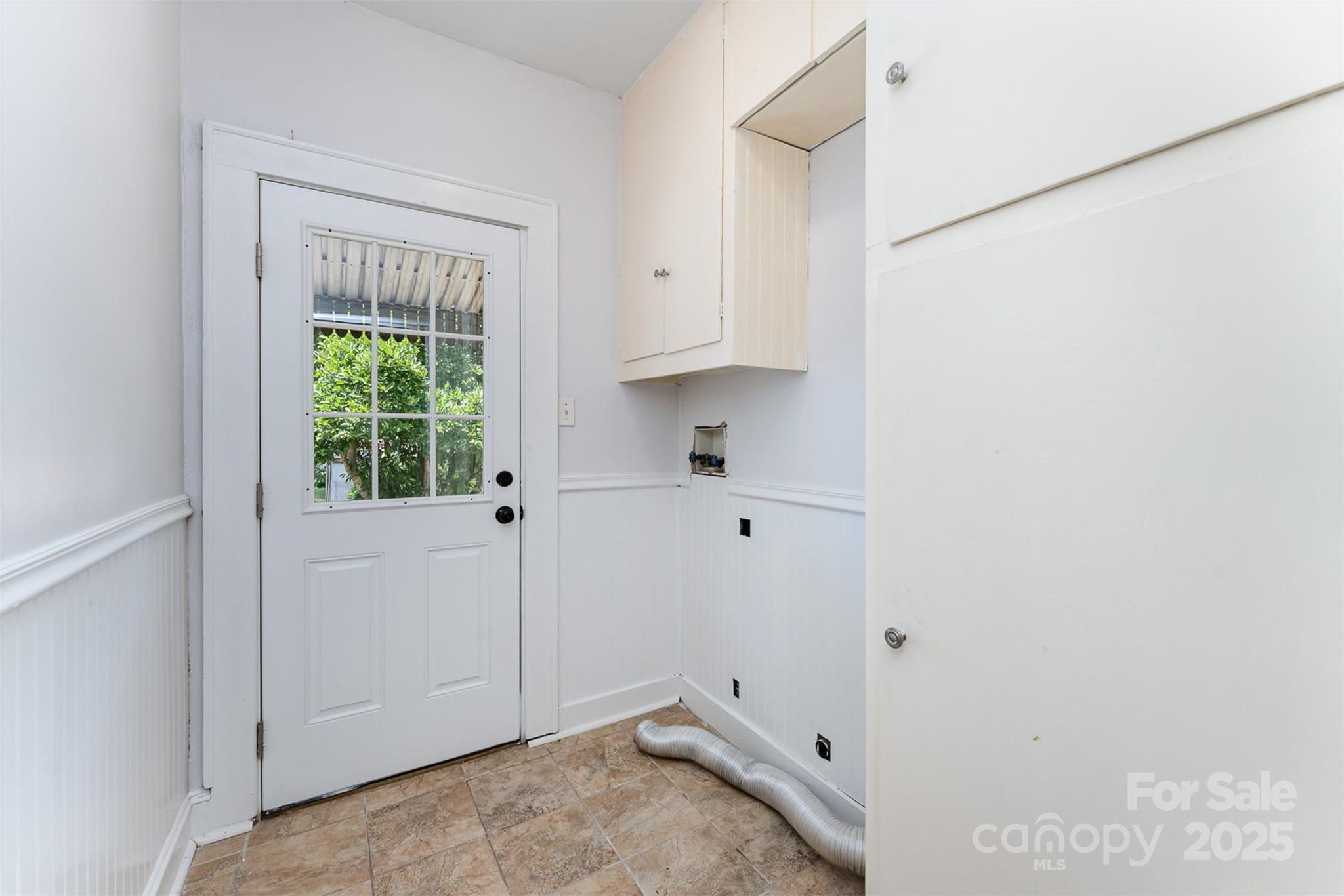 105 Corban Avenue Property Photo 10
