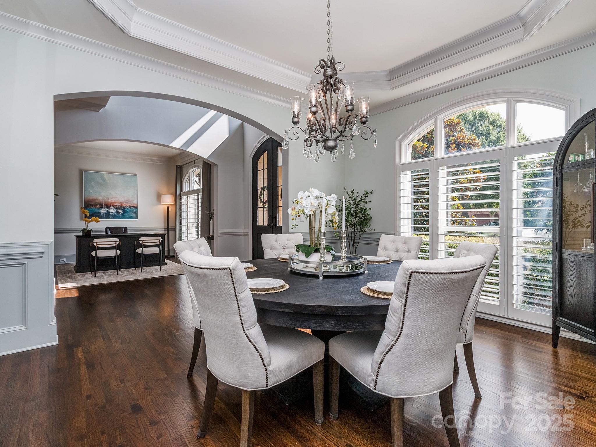 102 Montrose Drive Property Photo 6