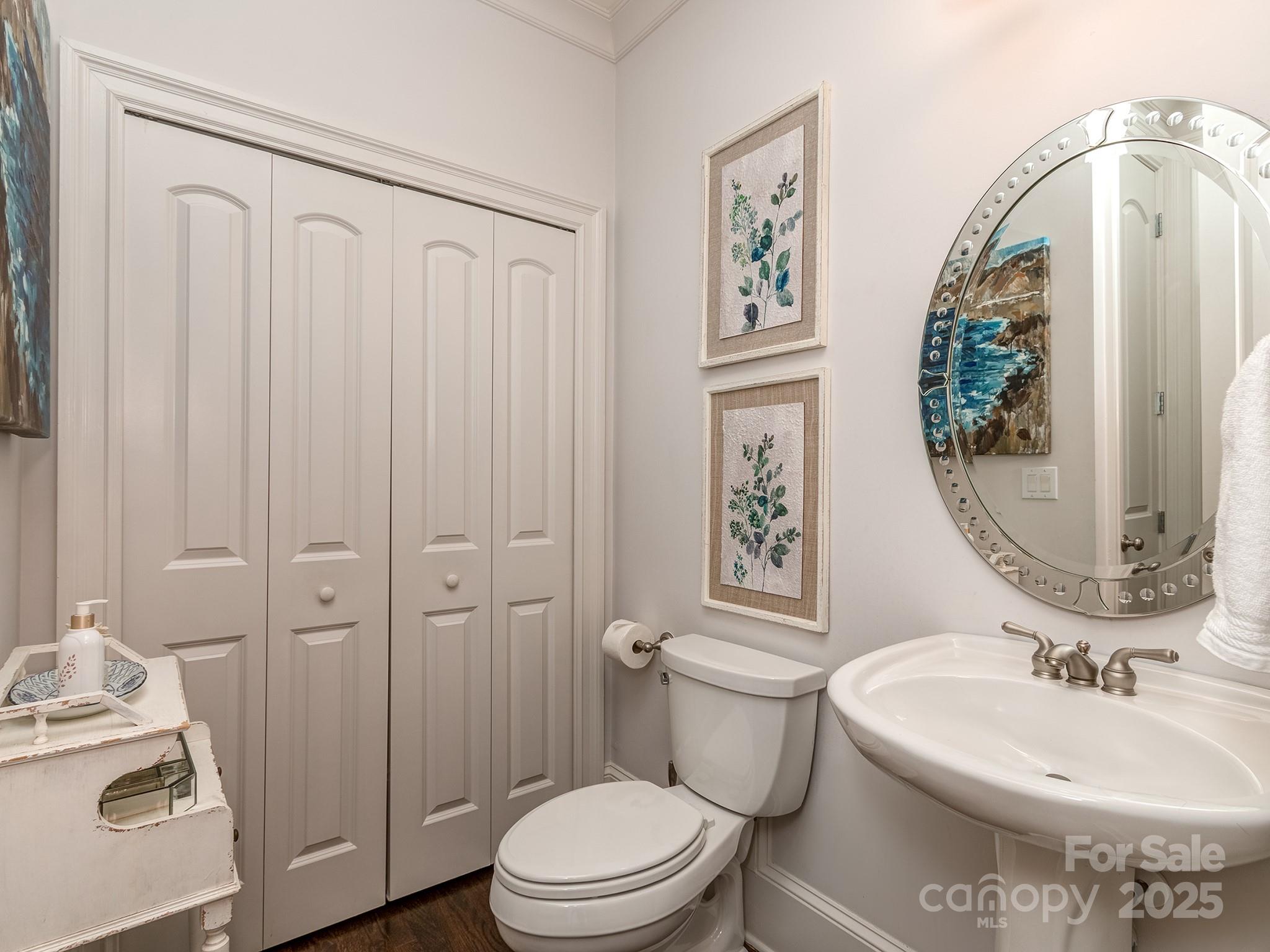 102 Montrose Drive Property Photo 18