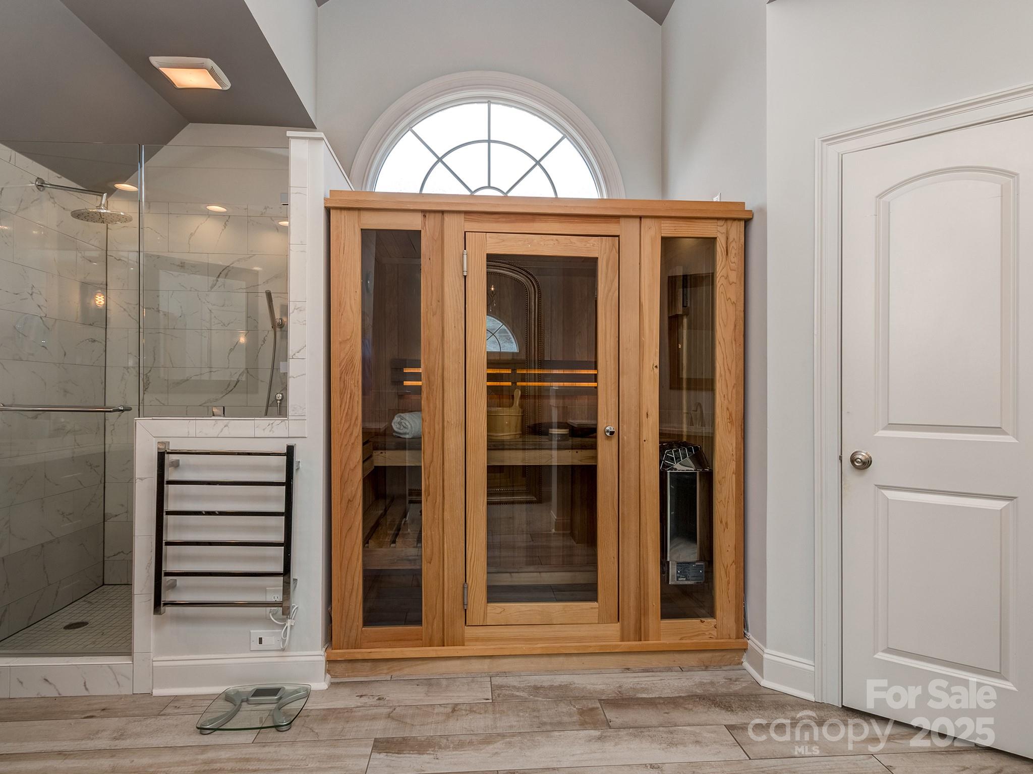 102 Montrose Drive Property Photo 26