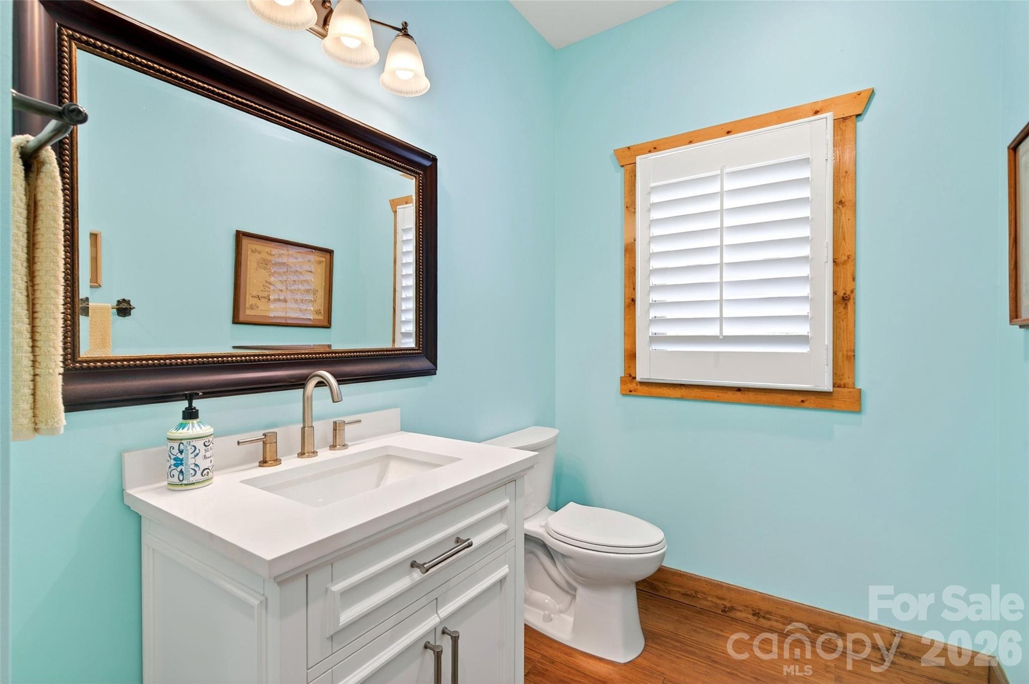 225 Henrys Glen Drive Property Photo 22