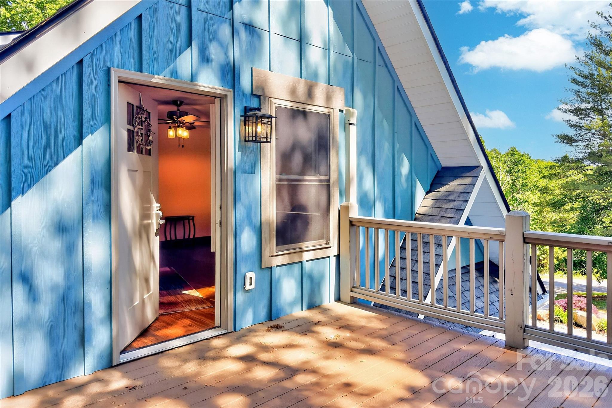 225 Henrys Glen Drive Property Photo 35