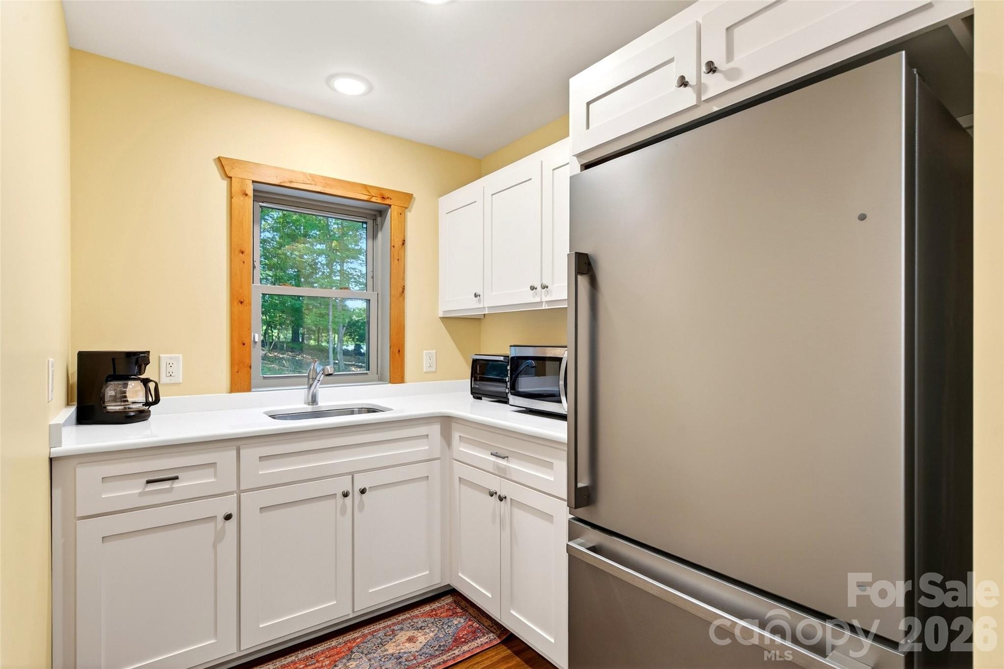 225 Henrys Glen Drive Property Photo 39