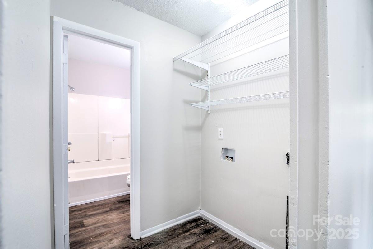 805 32nd Street Drive Property Photo 20