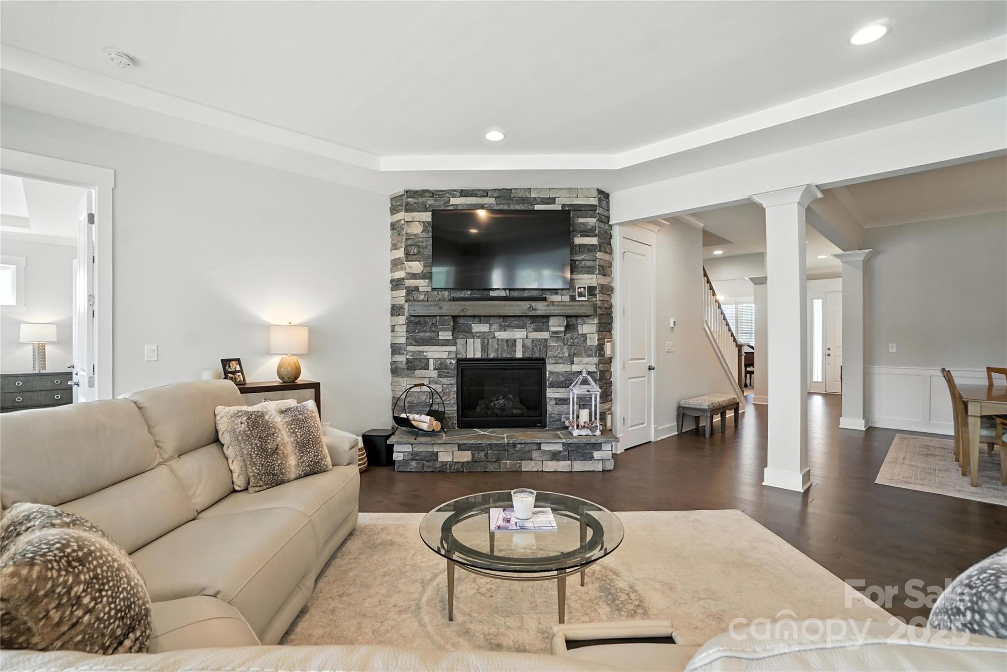 1085 Harbor Bay Drive Property Photo 9