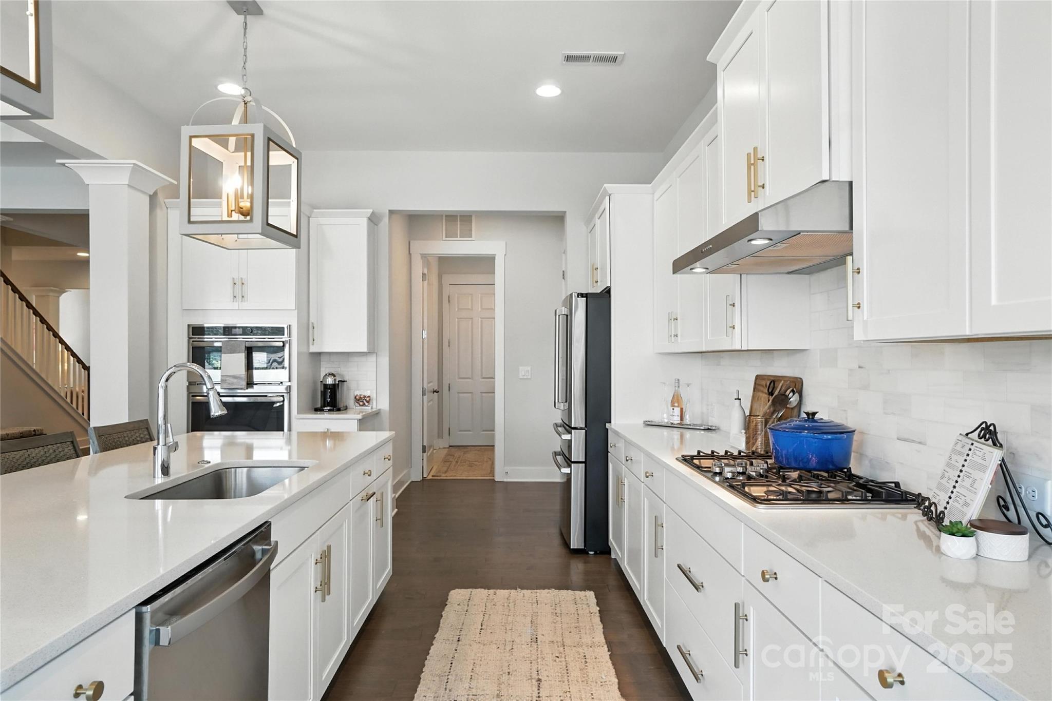 1085 Harbor Bay Drive Property Photo 13