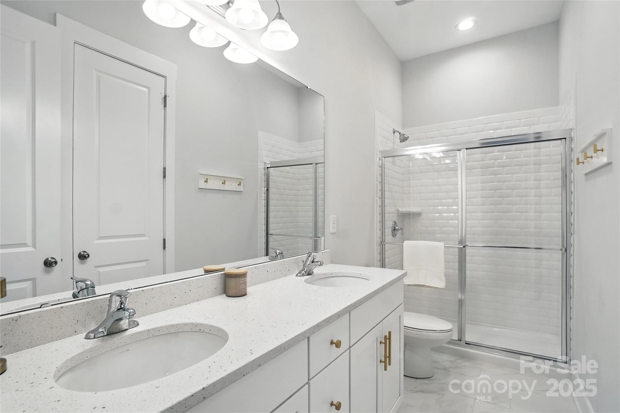 1085 Harbor Bay Drive Property Photo 25