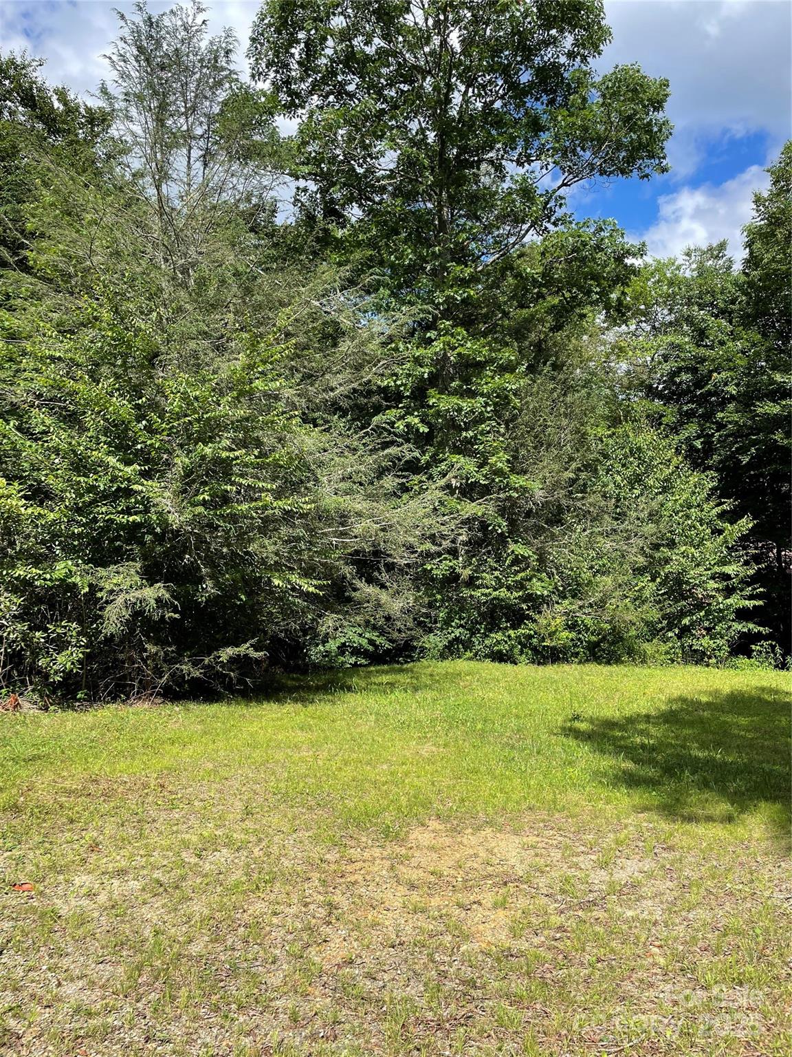 686 Mashstomp Road Property Photo 2