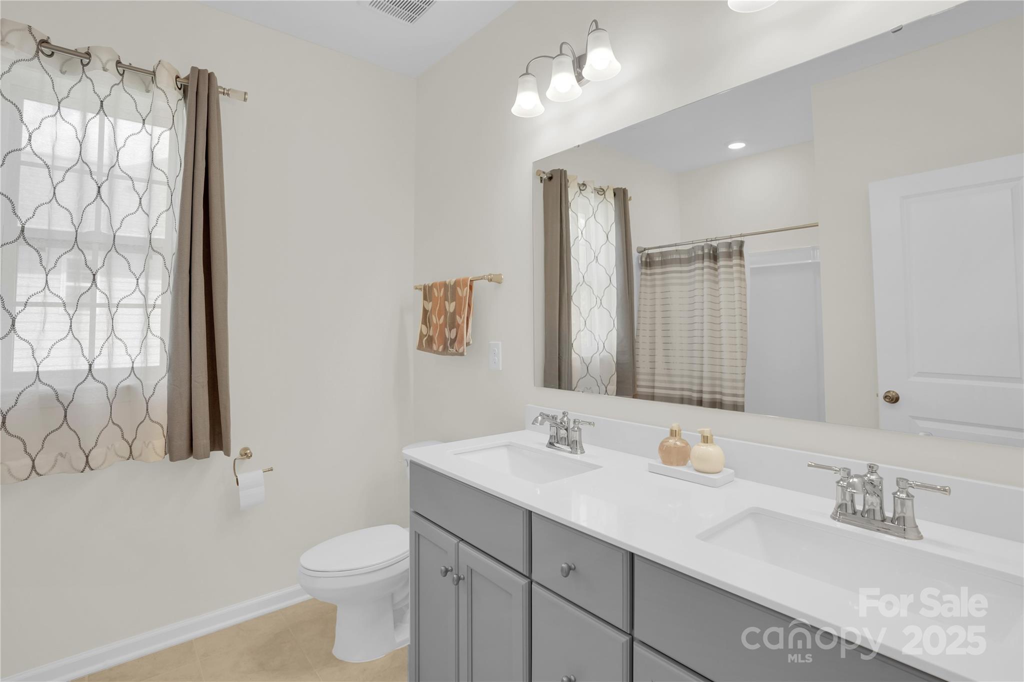 9786 Verdun Court Property Photo 26