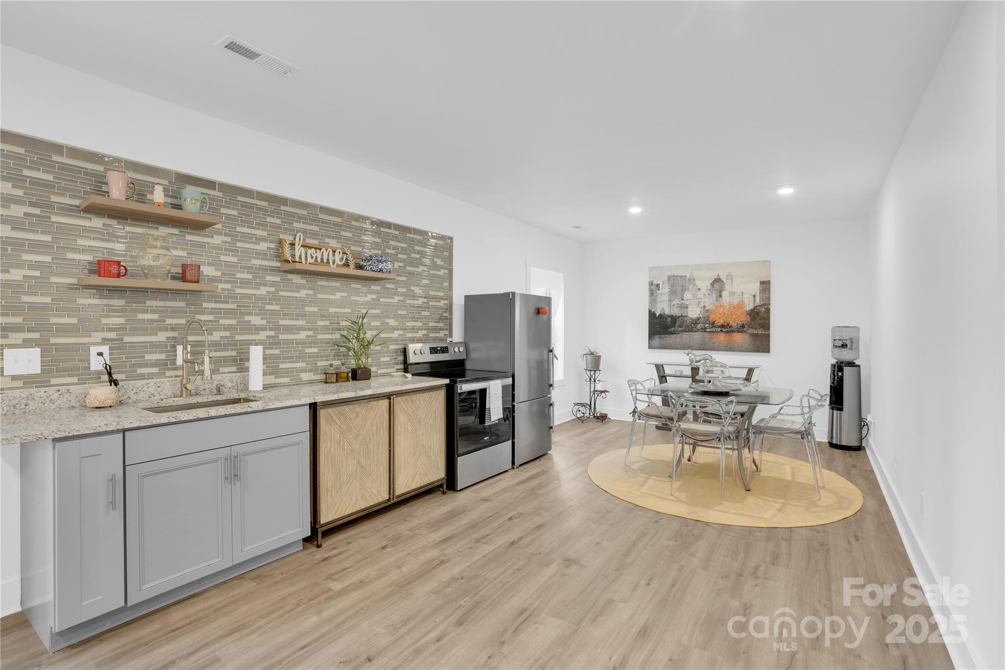 9786 Verdun Court Property Photo 30