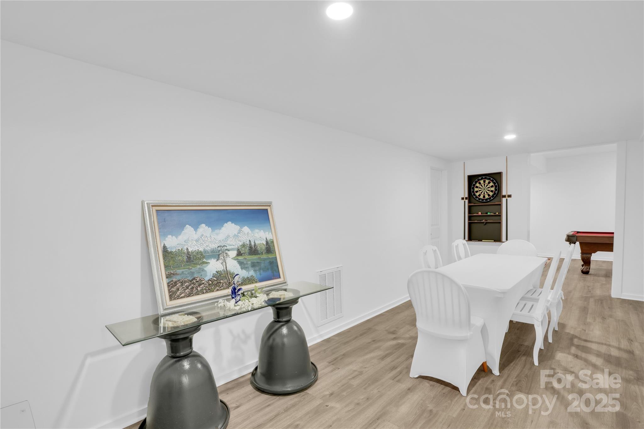 9786 Verdun Court Property Photo 33