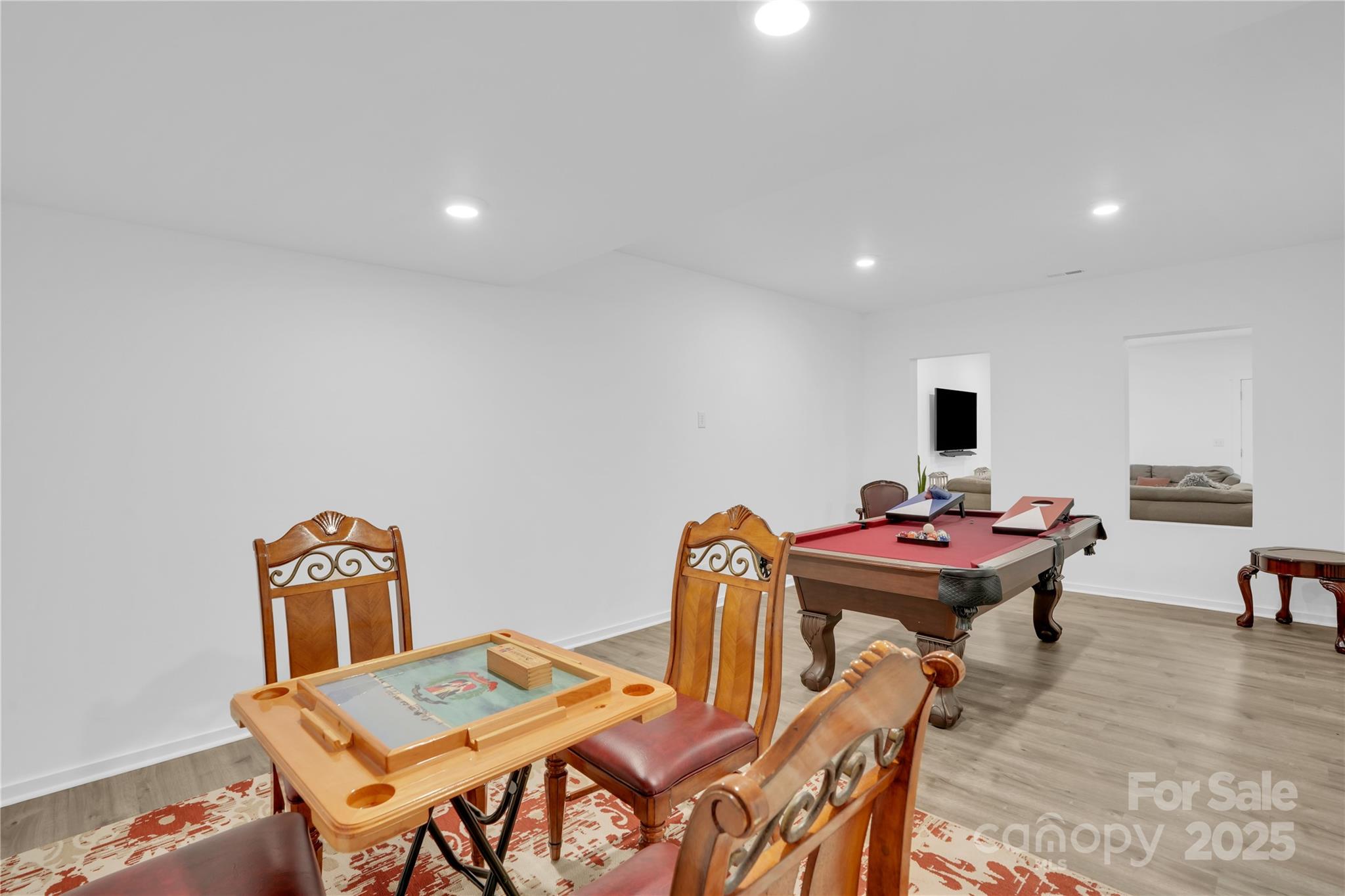 9786 Verdun Court Property Photo 34