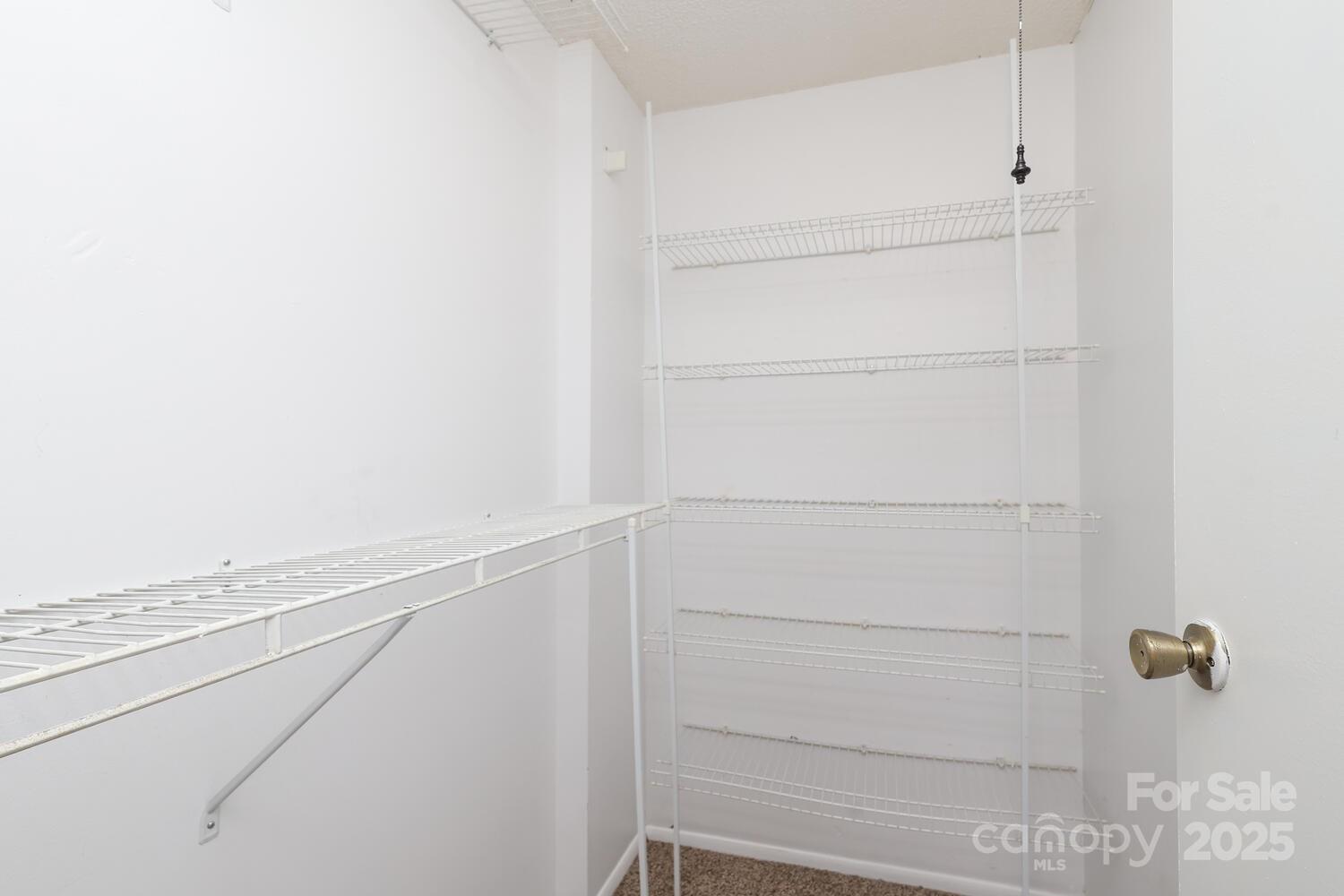 9403 Lexington Circle C Property Photo 22