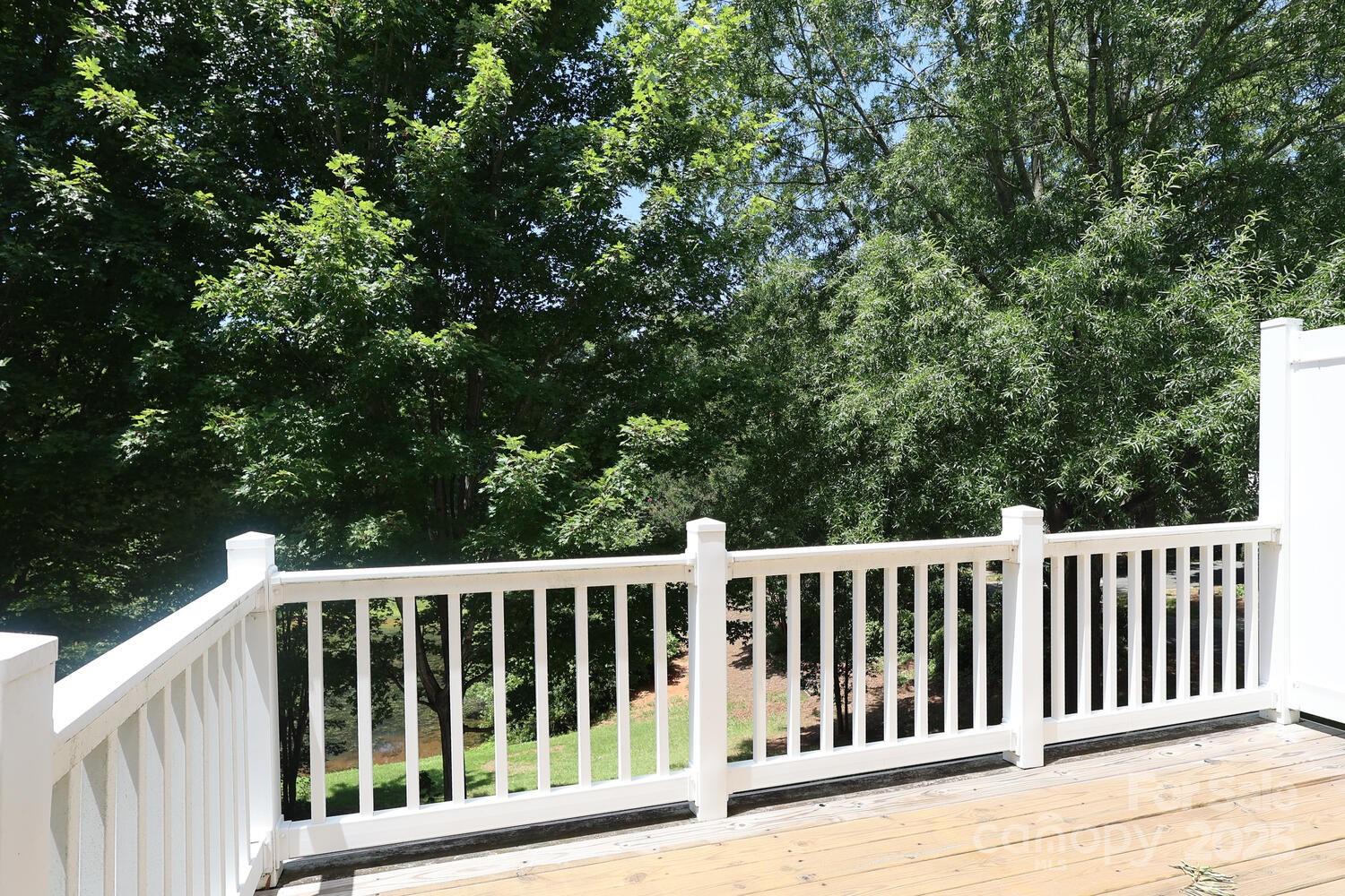 729 Naramore Street Property Photo 16