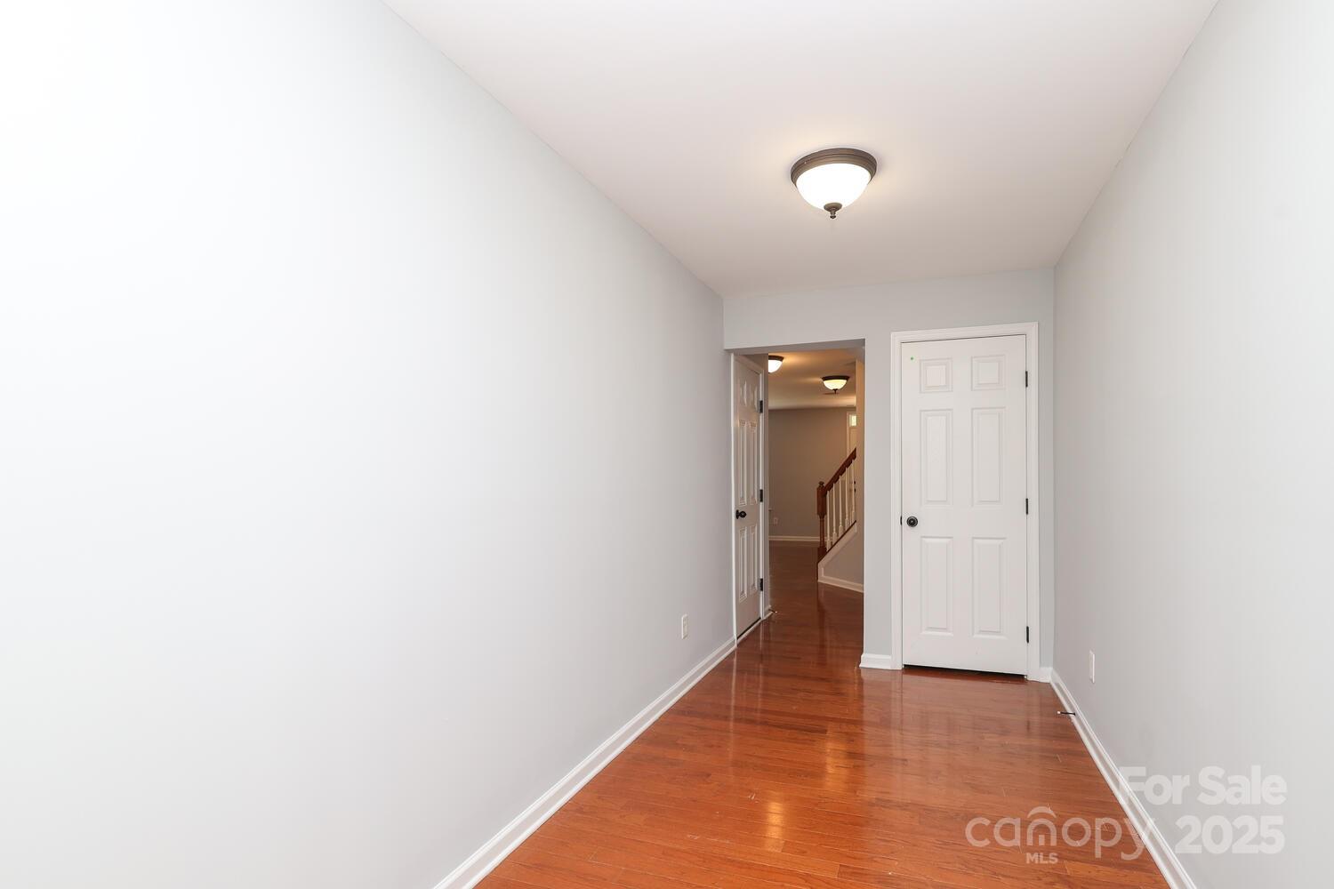 729 Naramore Street Property Photo 29