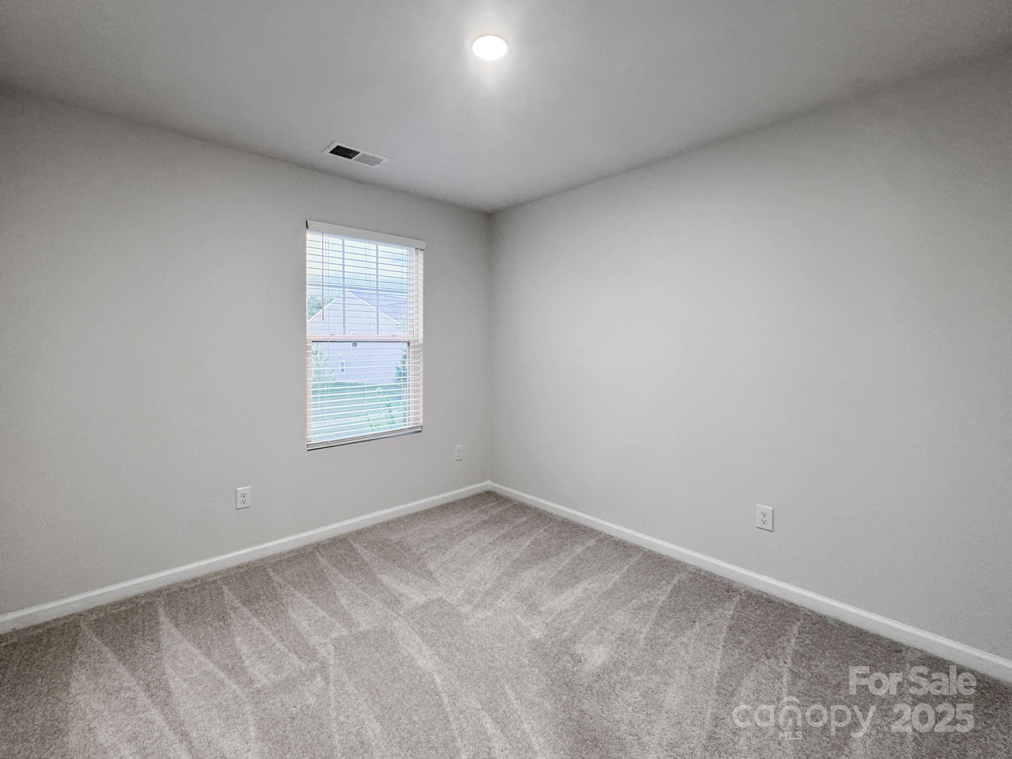 2807 Oldfield Drive Property Photo 22