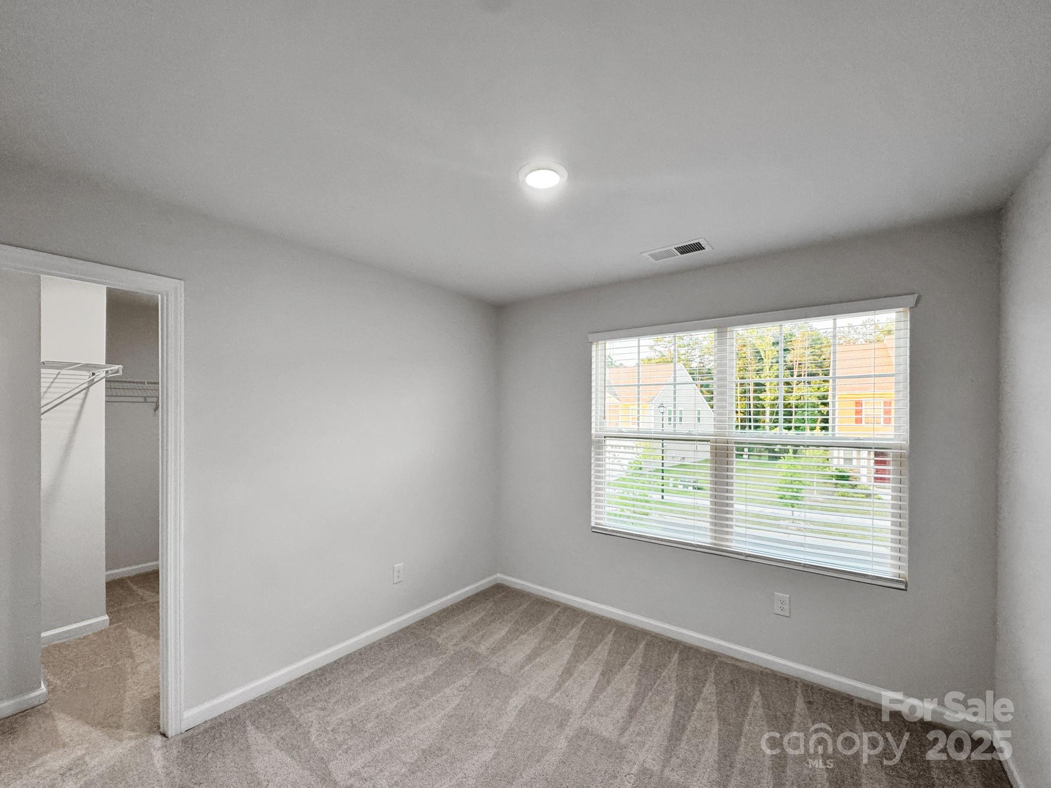 2807 Oldfield Drive Property Photo 25