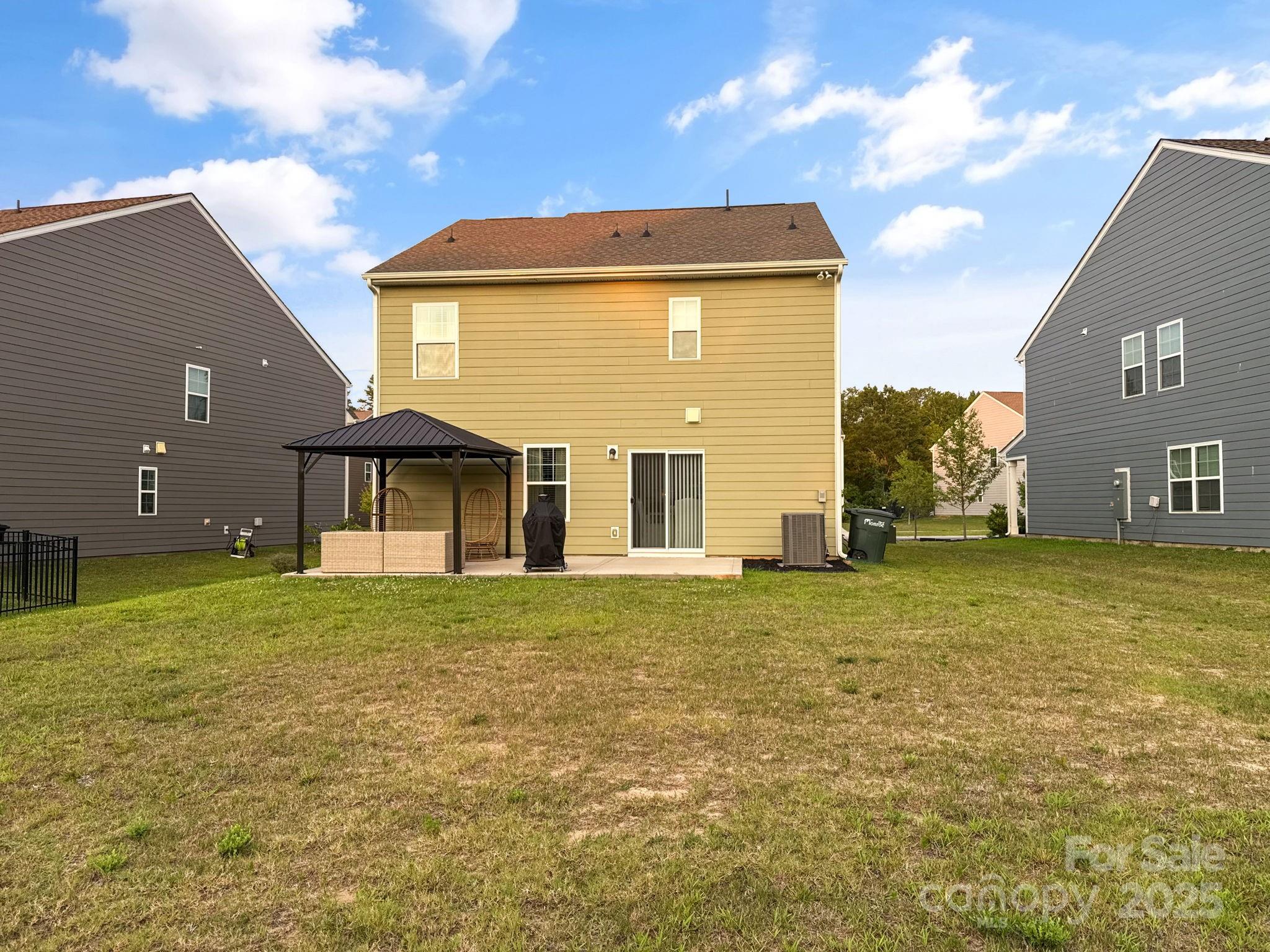 2807 Oldfield Drive Property Photo 32