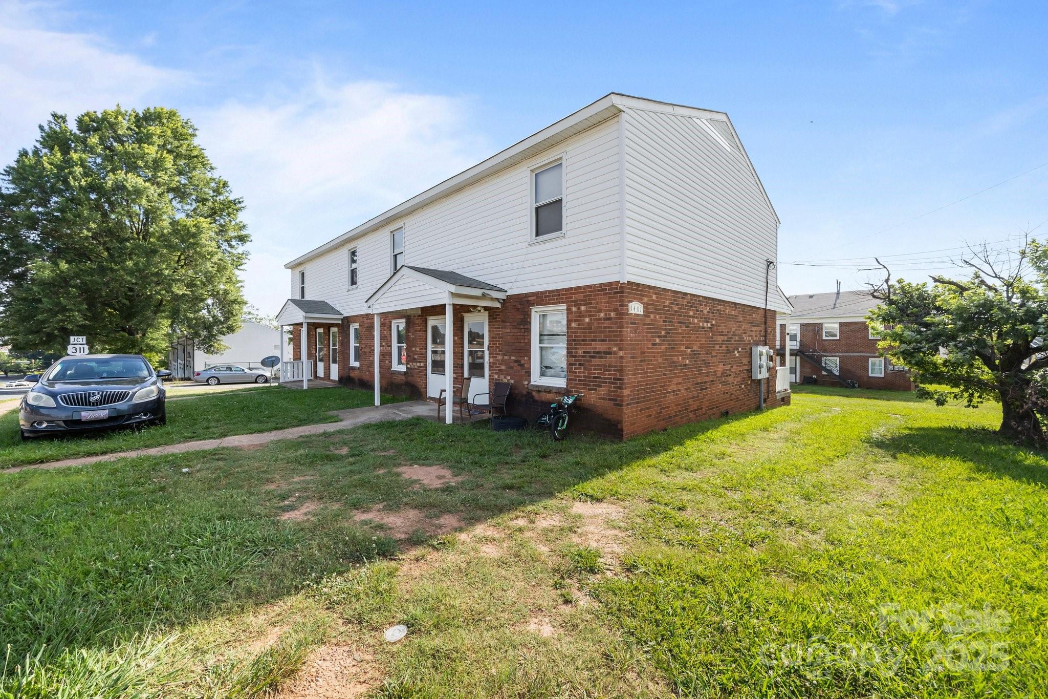 1401 E Fifth Street 186b Property Photo 1