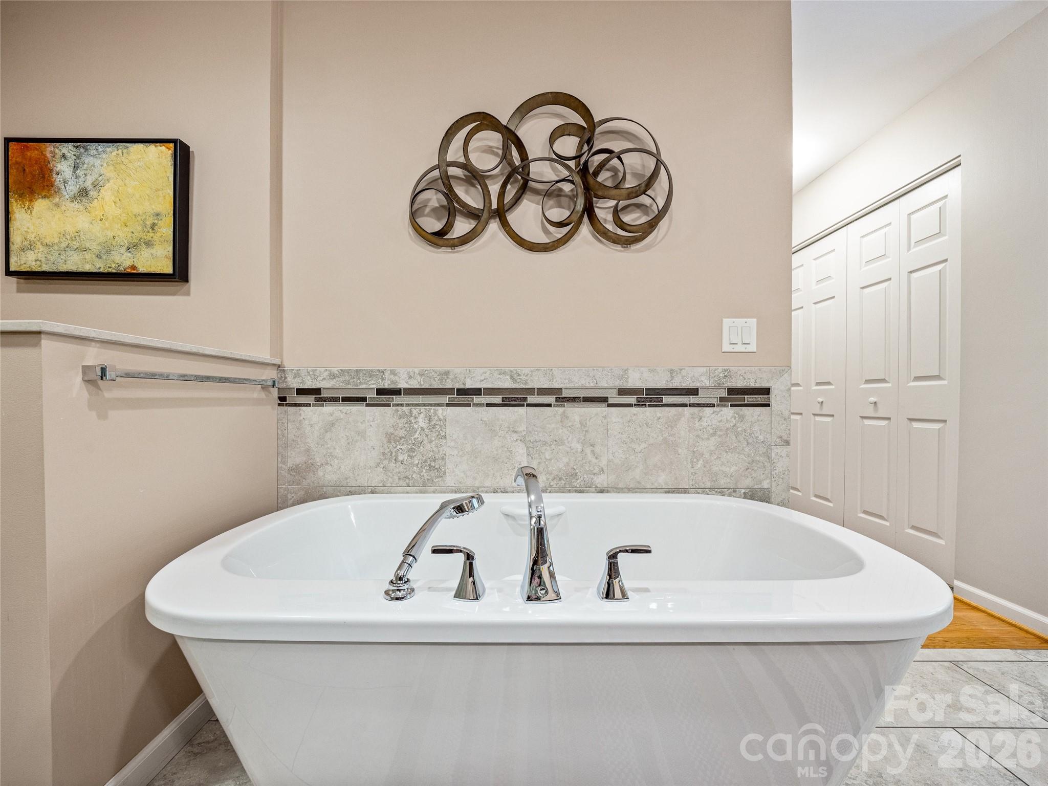 150 Sondley Parkway Property Photo 32