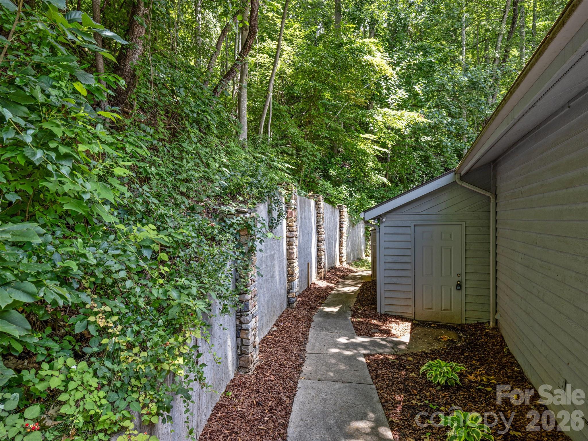 150 Sondley Parkway Property Photo 39