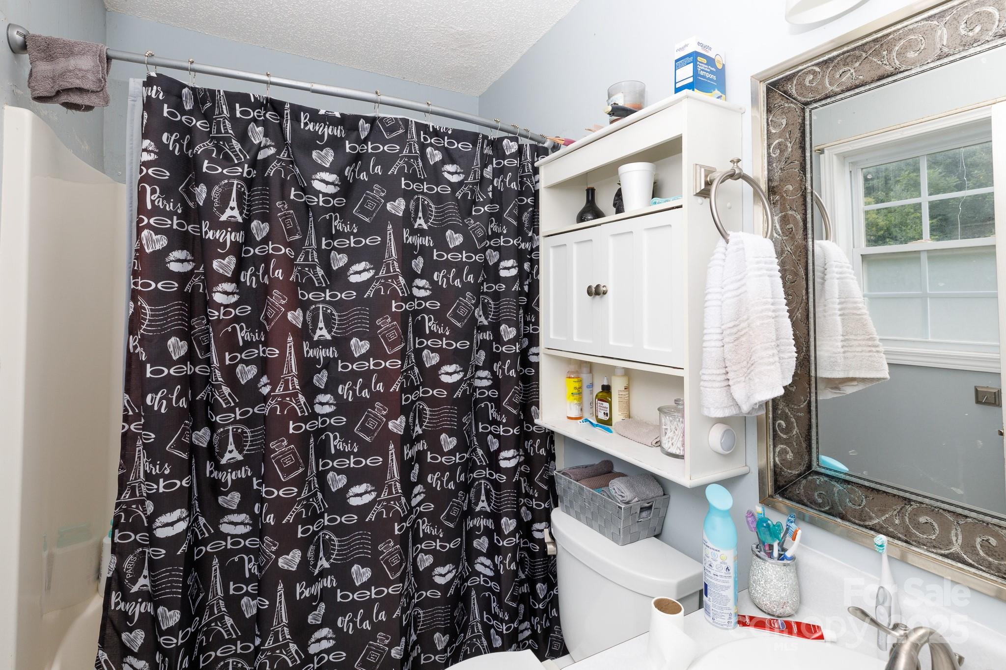 2260 Nuthatch Drive Property Photo 11