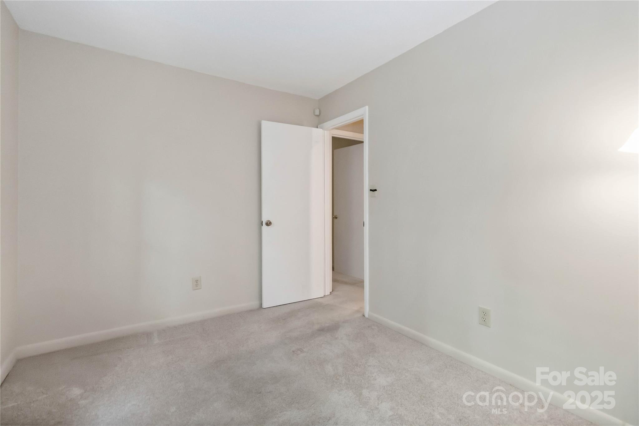 621 Pennwood Lane Property Photo 25