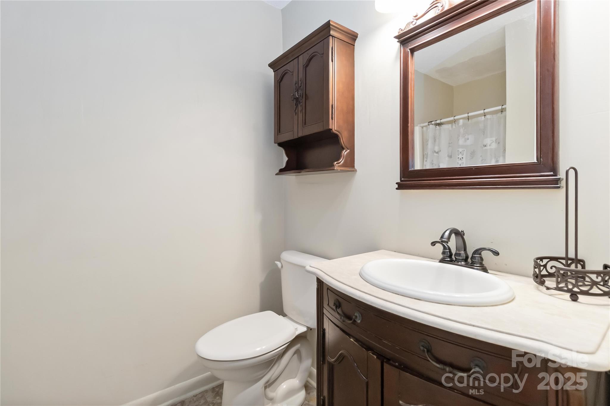 621 Pennwood Lane Property Photo 29