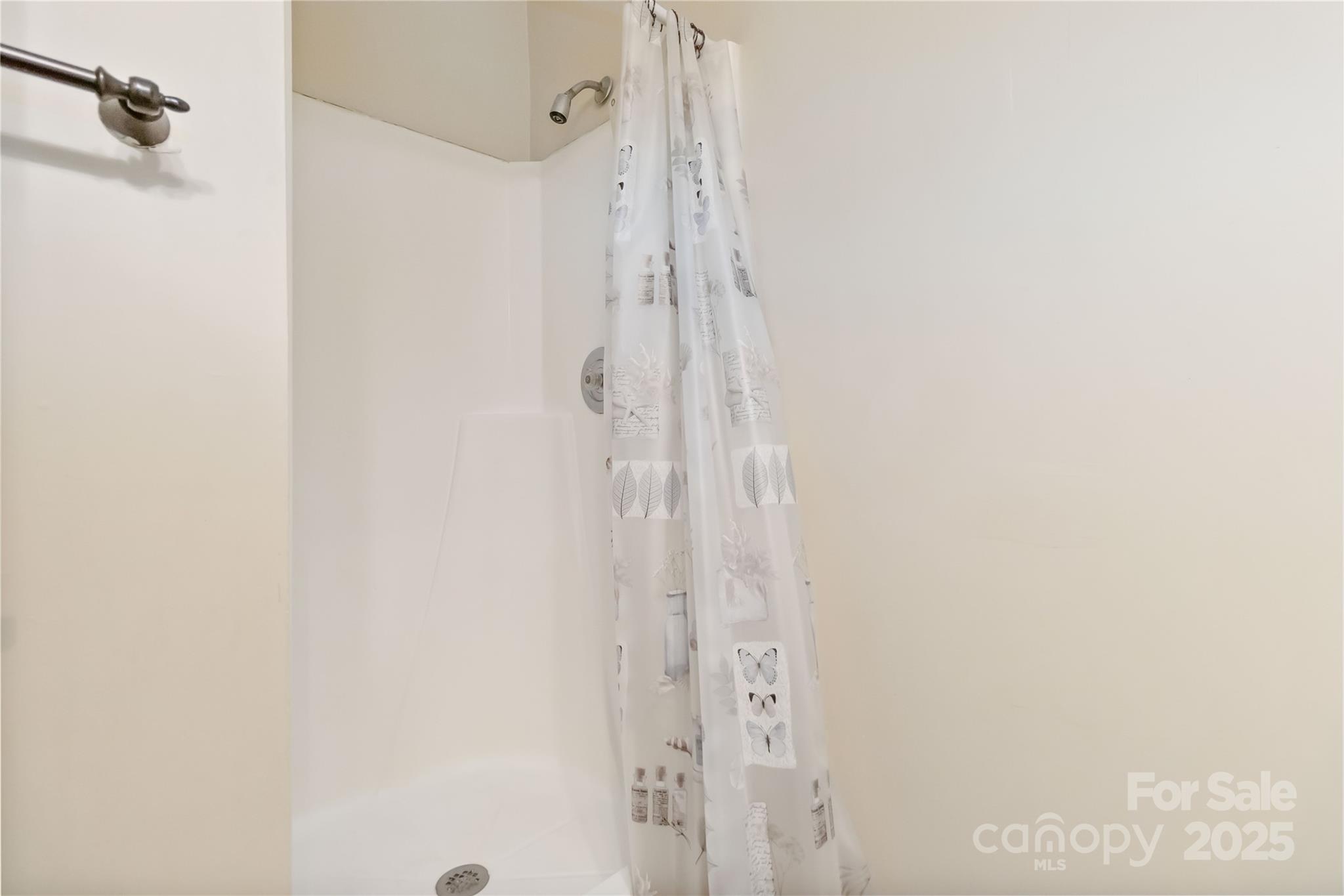 621 Pennwood Lane Property Photo 30