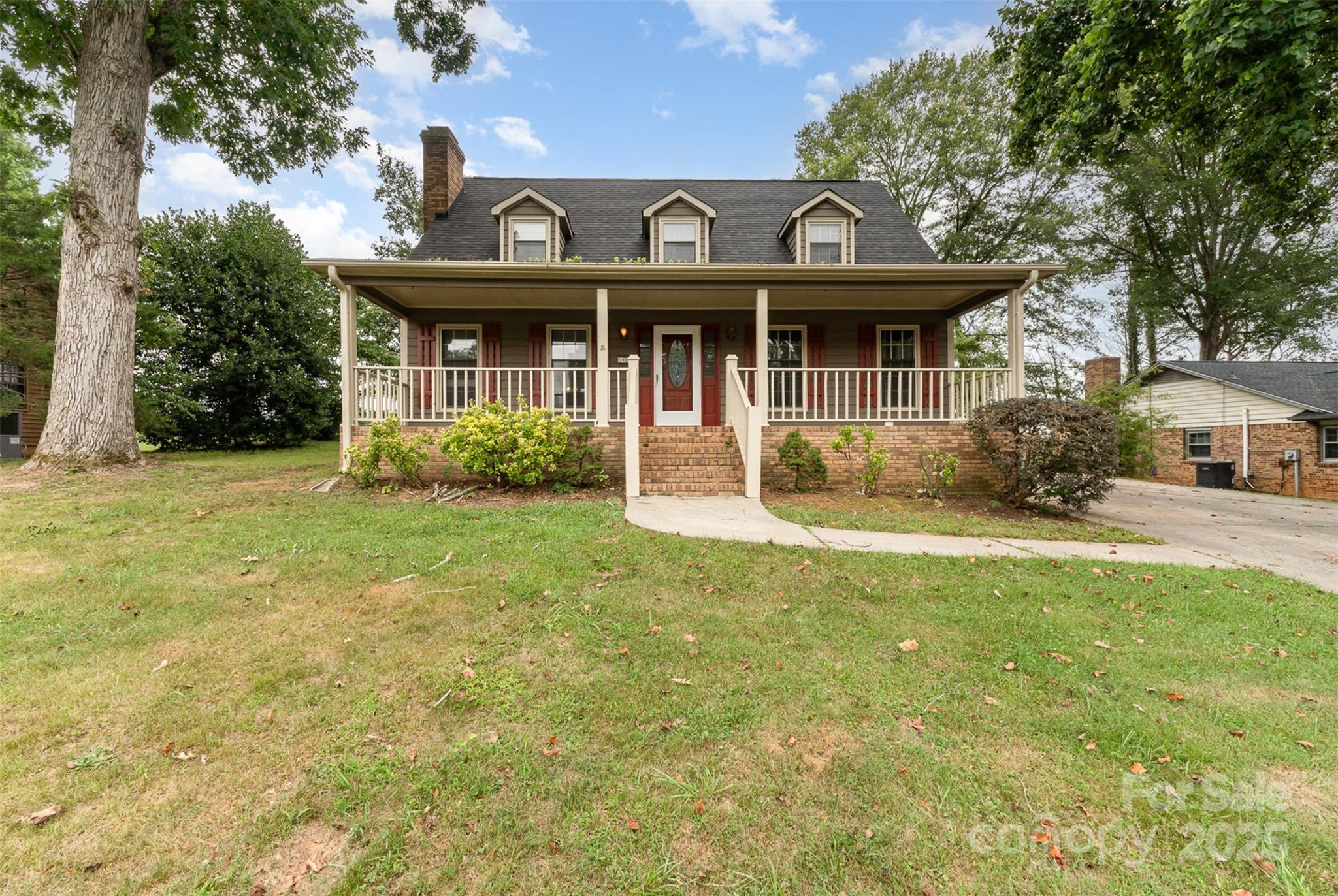 2635 Providence Drive Property Photo 2