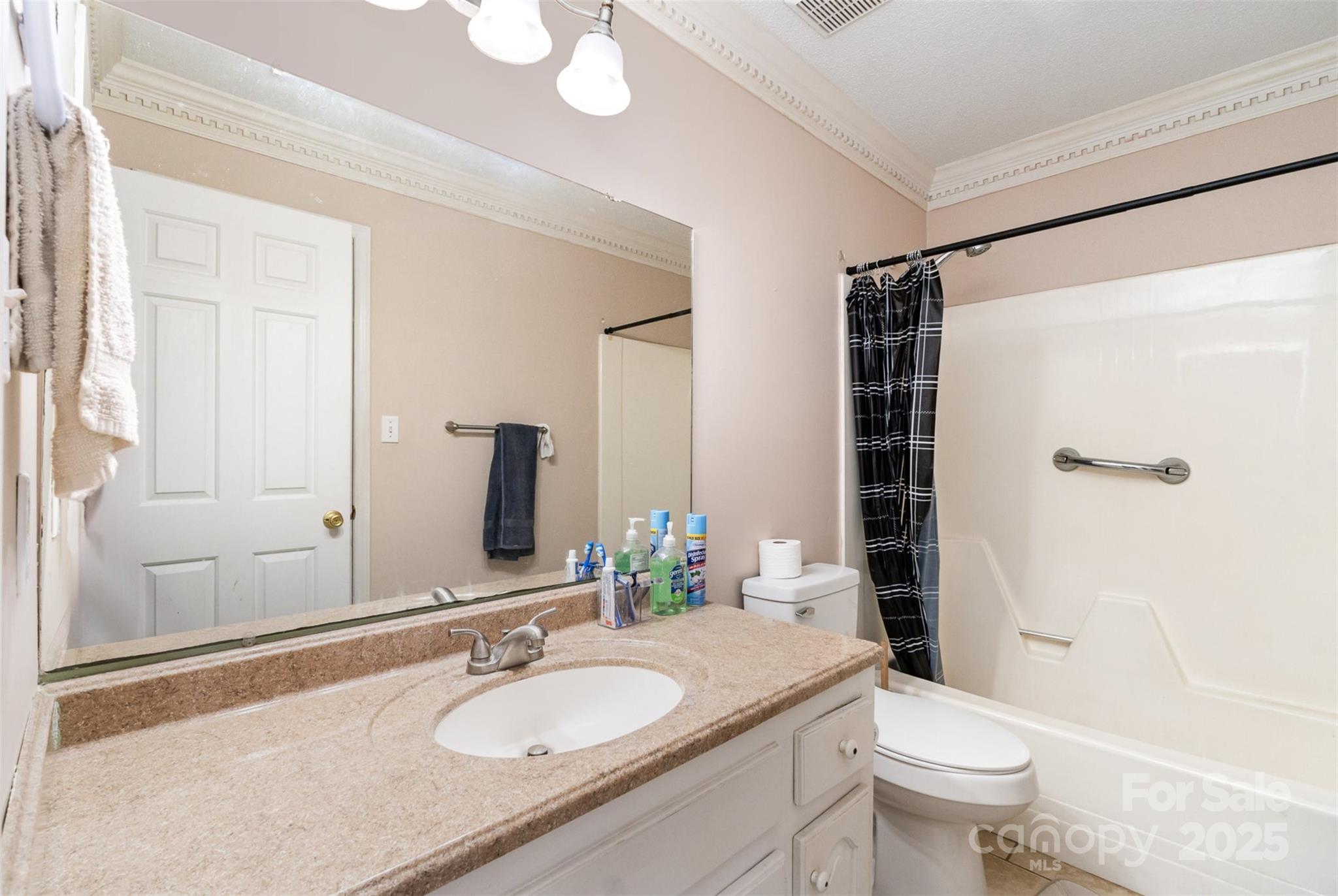 2635 Providence Drive Property Photo 14