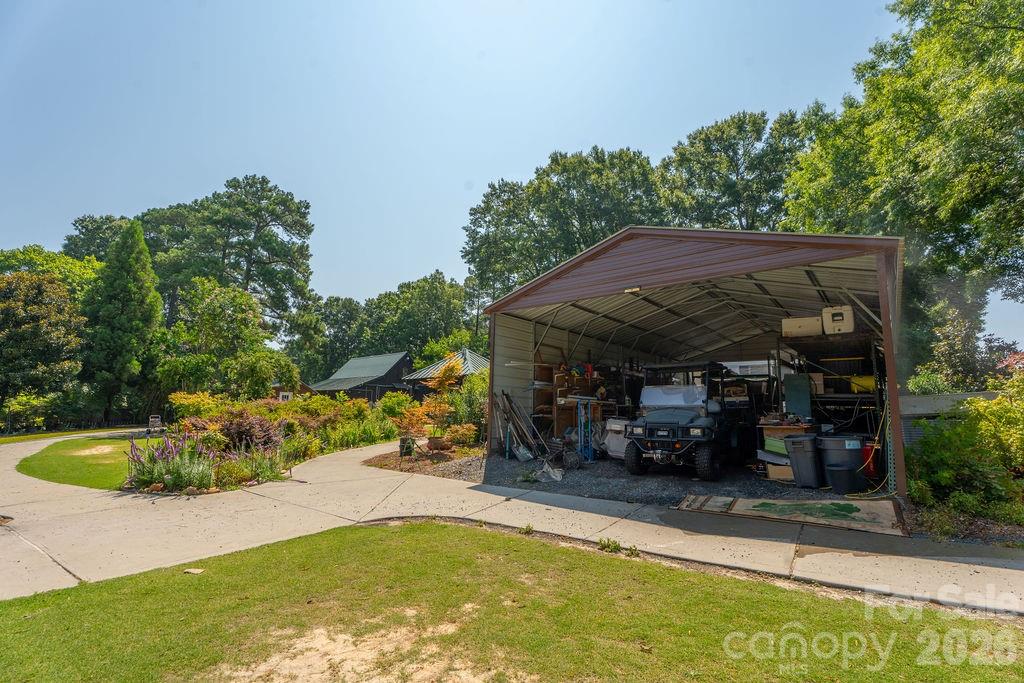 9032 Boyd Drive Property Photo 17