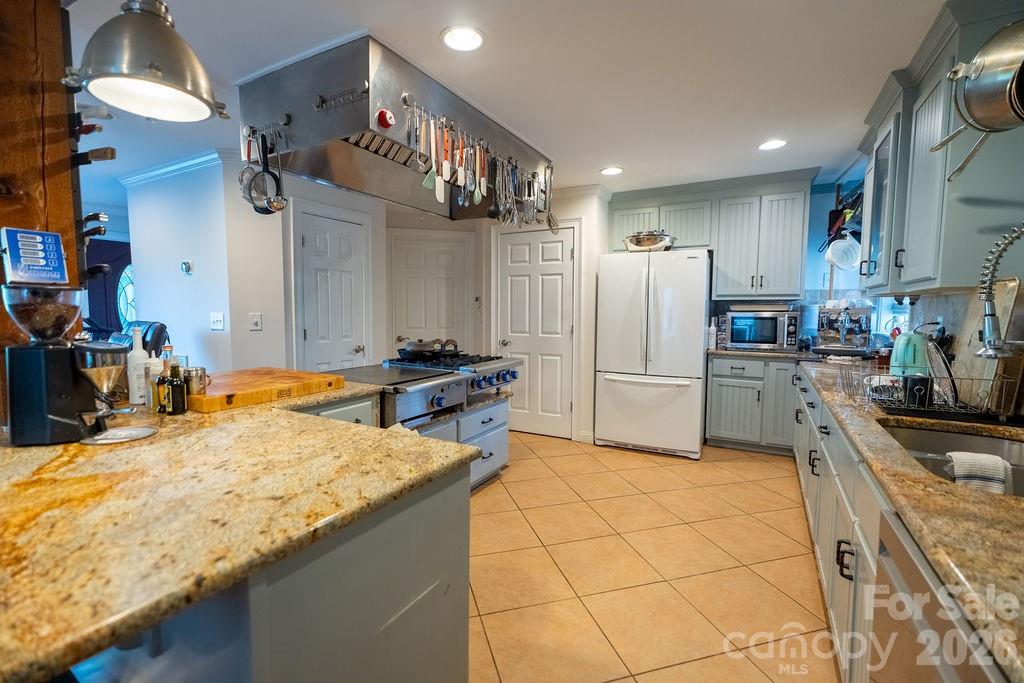 9032 Boyd Drive Property Photo 23