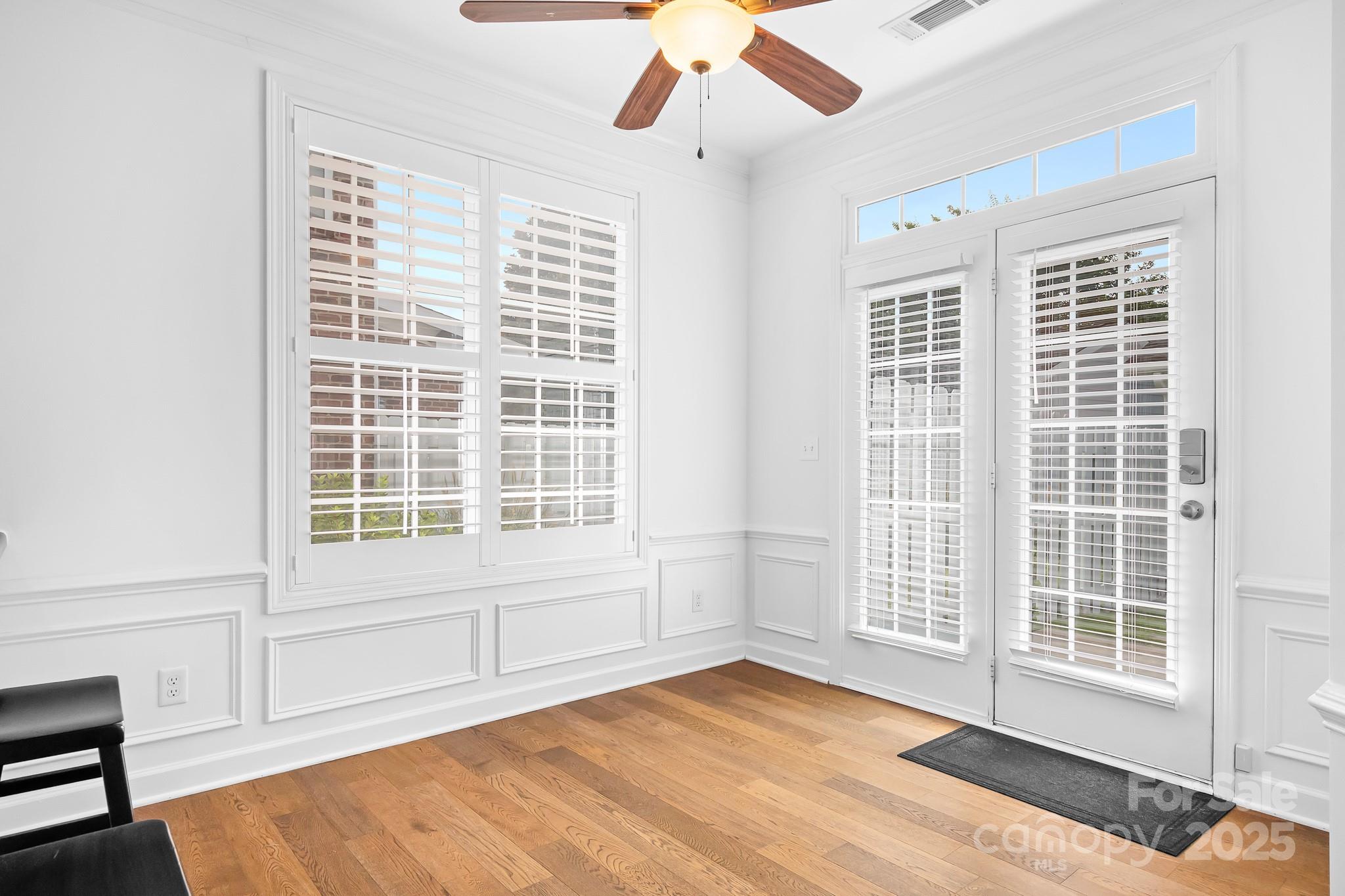 11422 Potters Row Property Photo 7