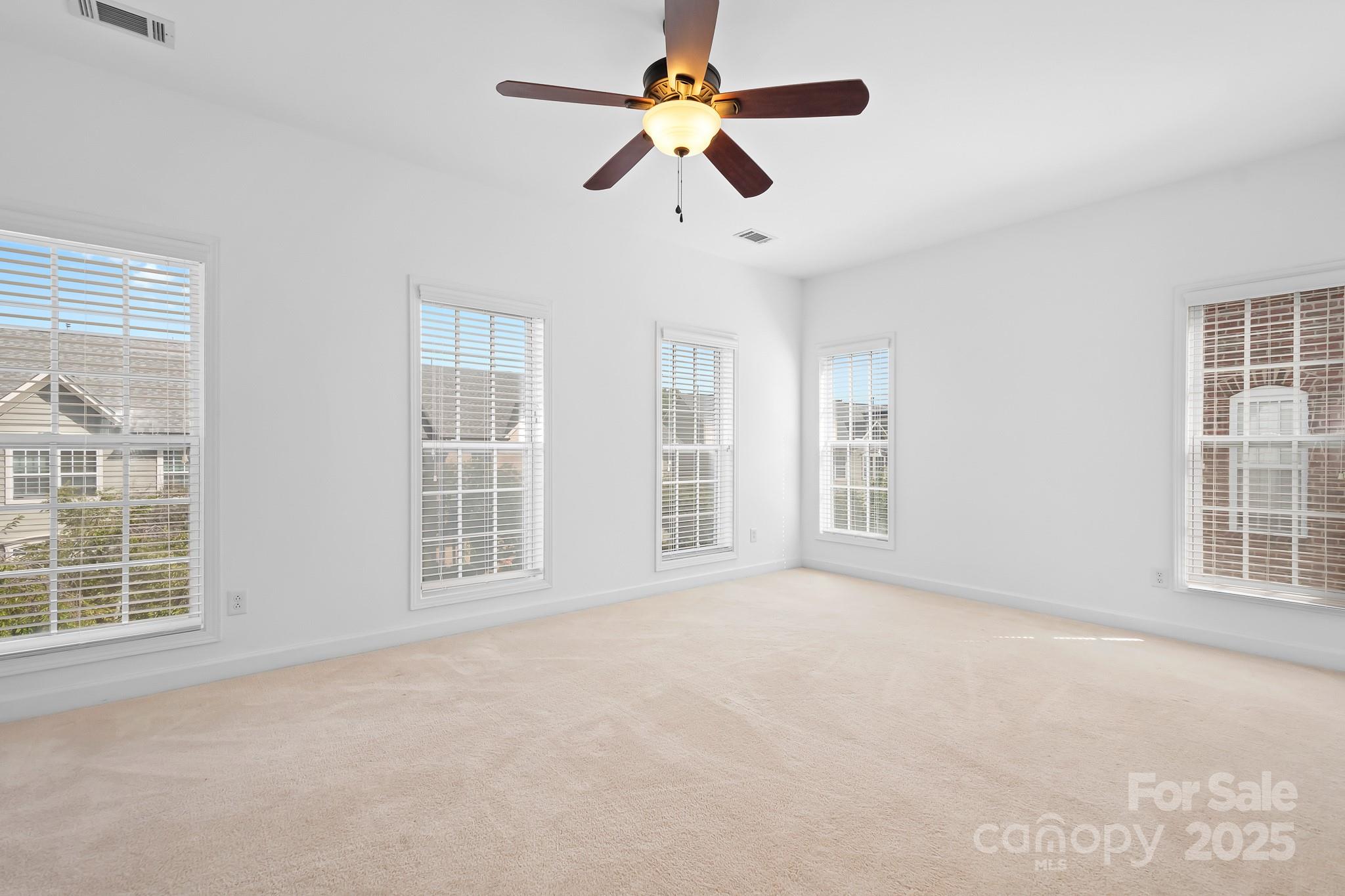 11422 Potters Row Property Photo 14