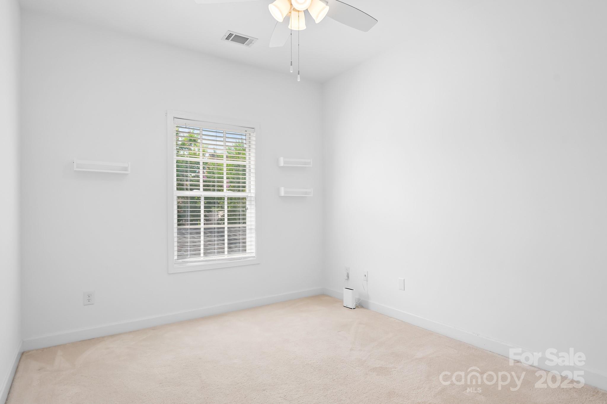 11422 Potters Row Property Photo 18