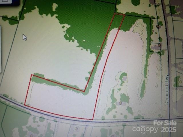 000 W 218 Highway Property Photo