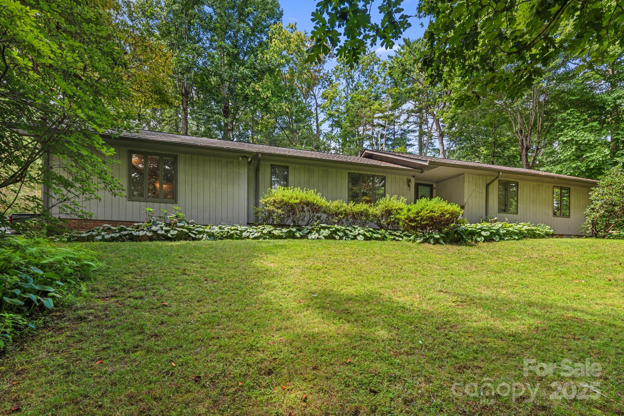6 Brook Forest Drive Property Photo 1
