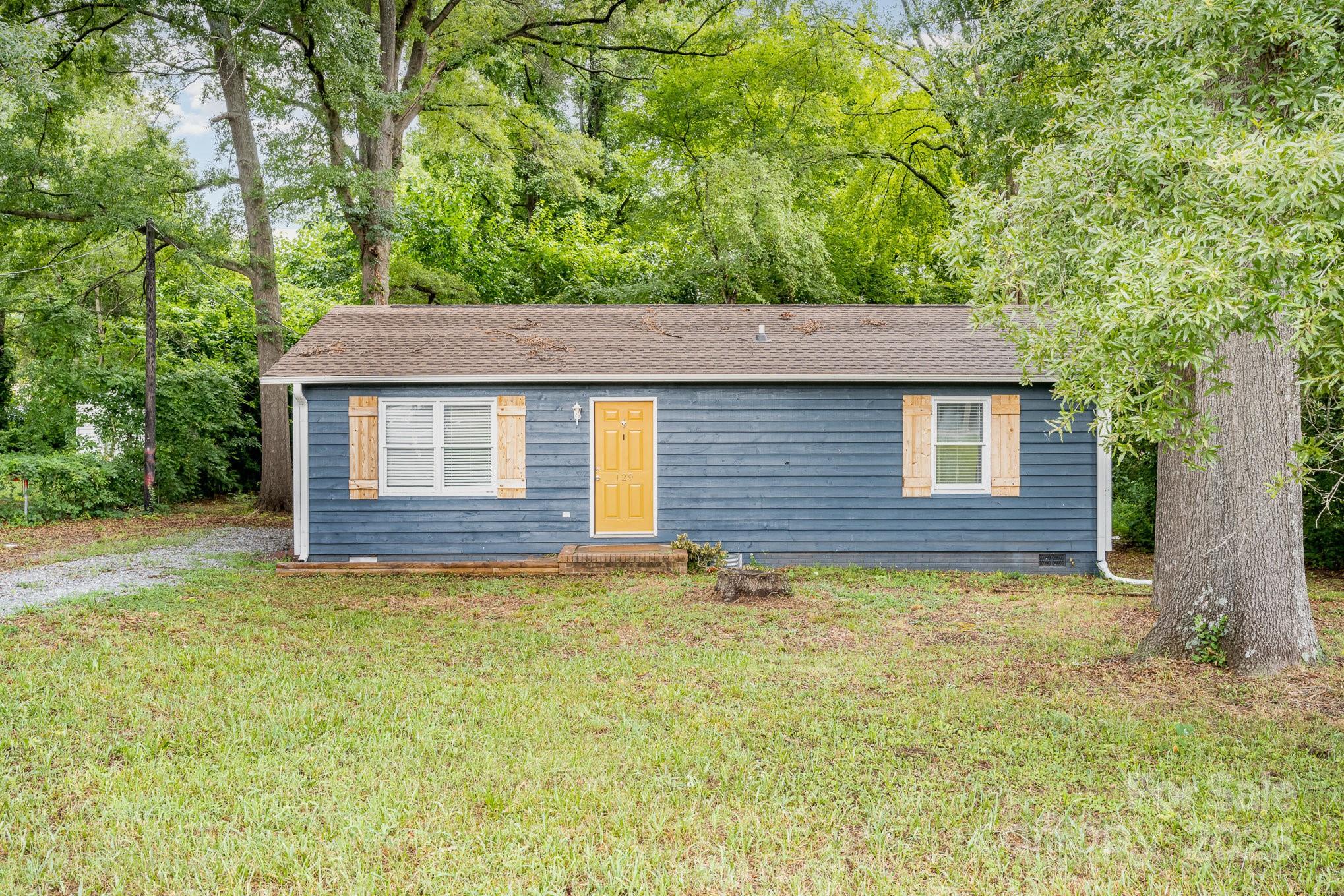 129 Morris Drive Property Photo 1