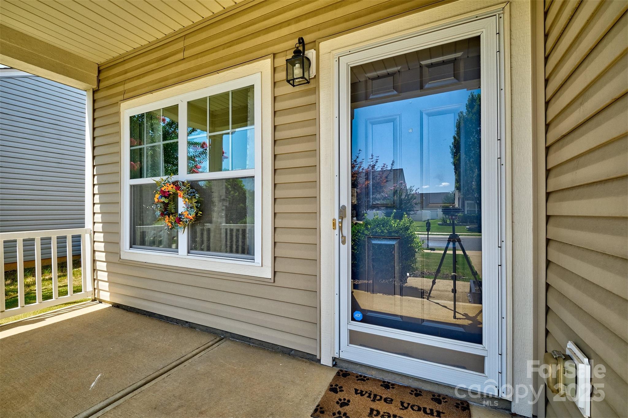 5176 Crystal Lakes Drive Property Photo 3