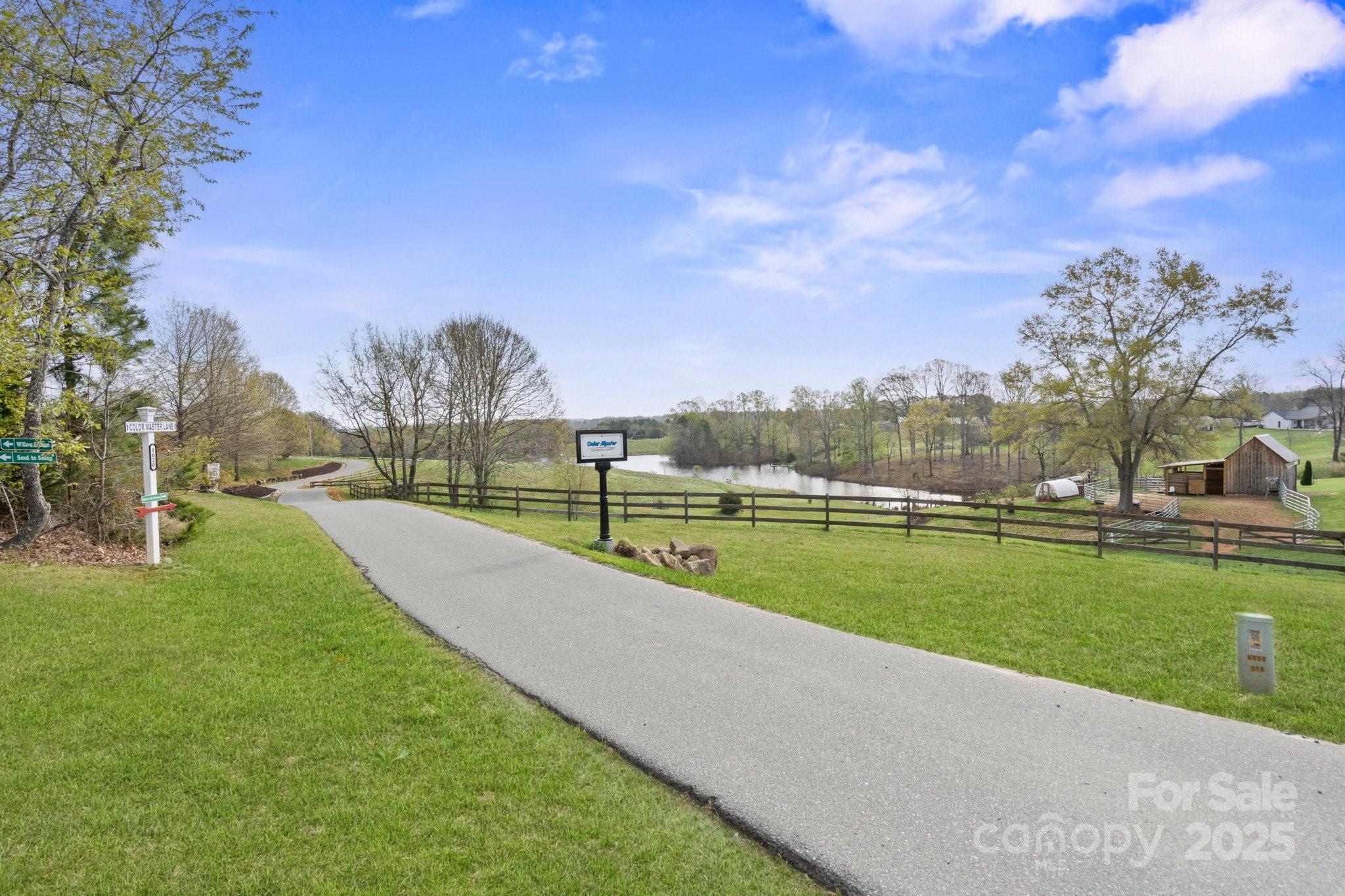 1620 London Road Property Photo 4
