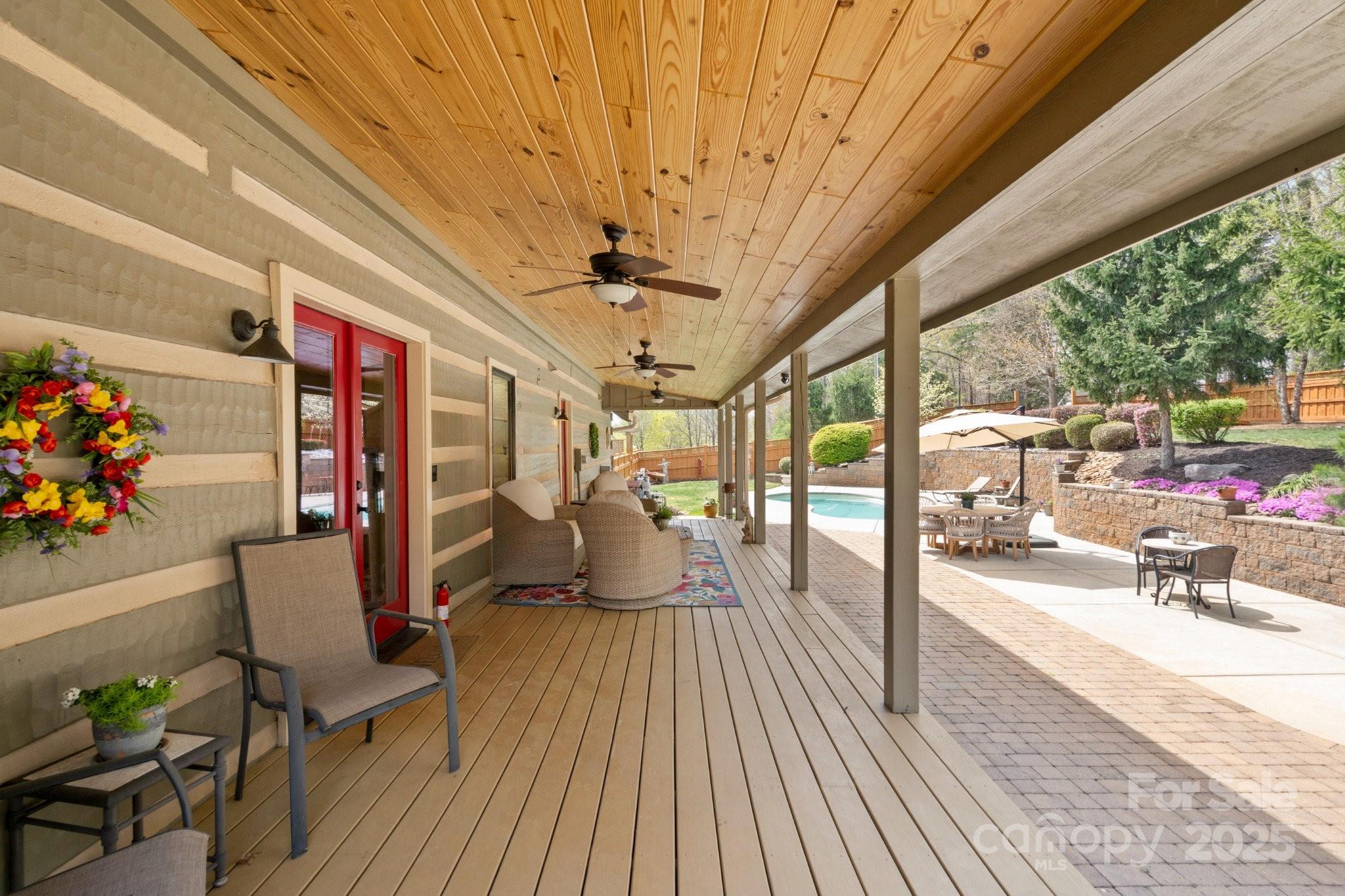 1620 London Road Property Photo 13