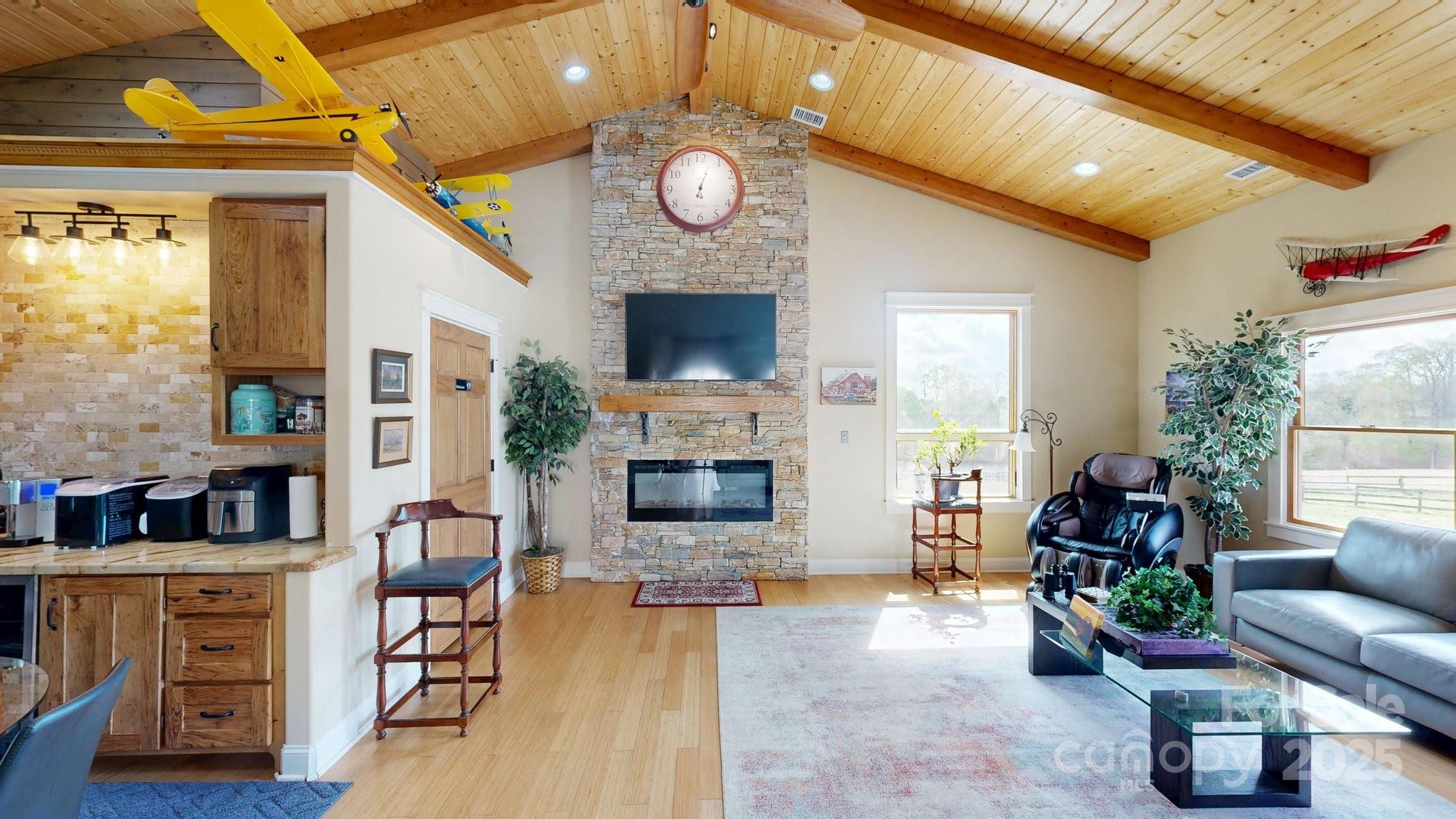 1620 London Road Property Photo 27