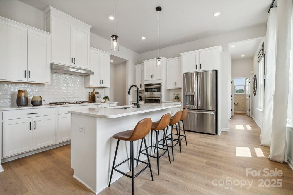 3139 Beacon Heights Road Property Photo 1